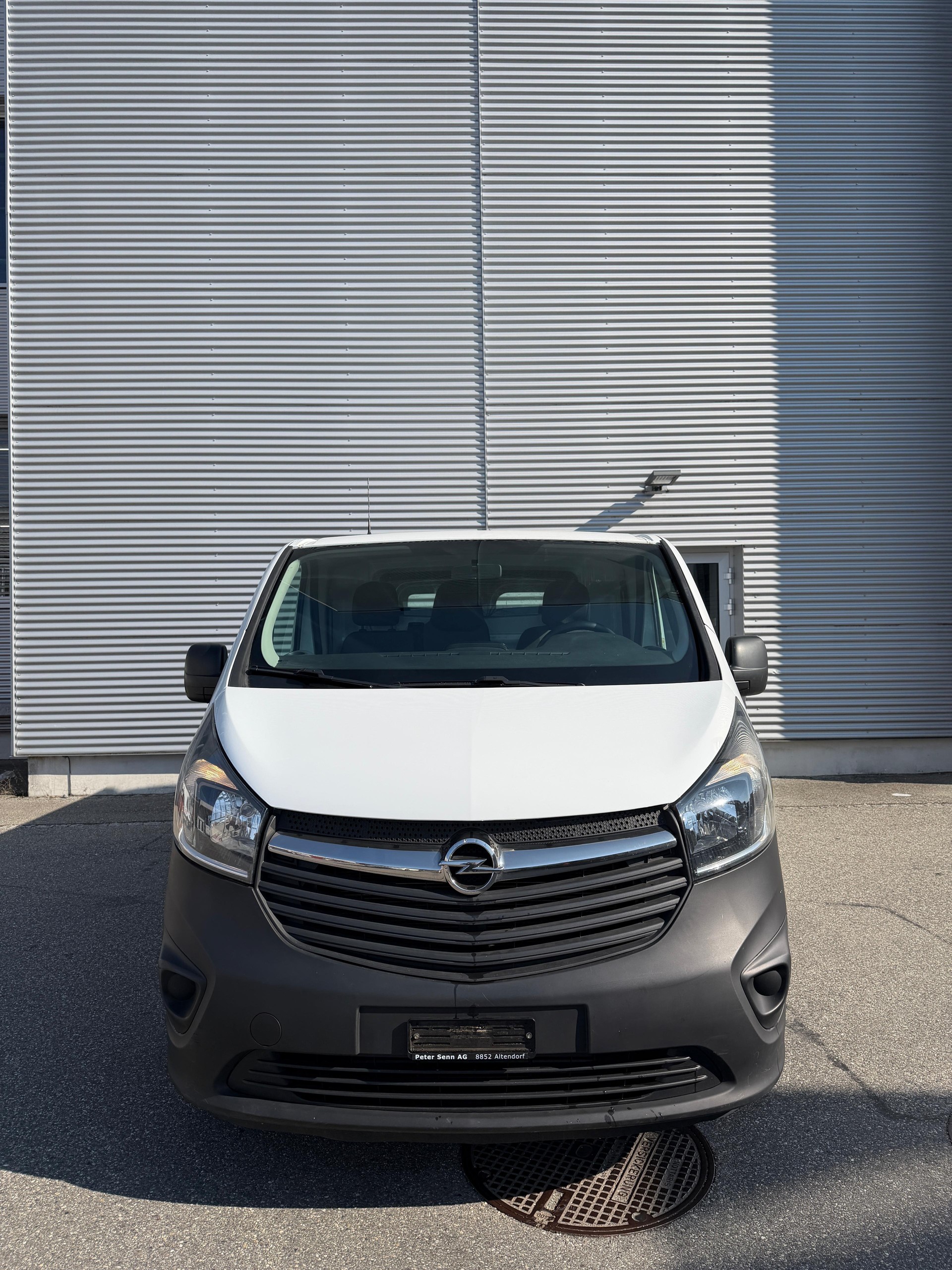 OPEL Vivaro 1.6 BiTurbo CDTI ecoFLEX 2.9t L2H1 145PS!-image-1