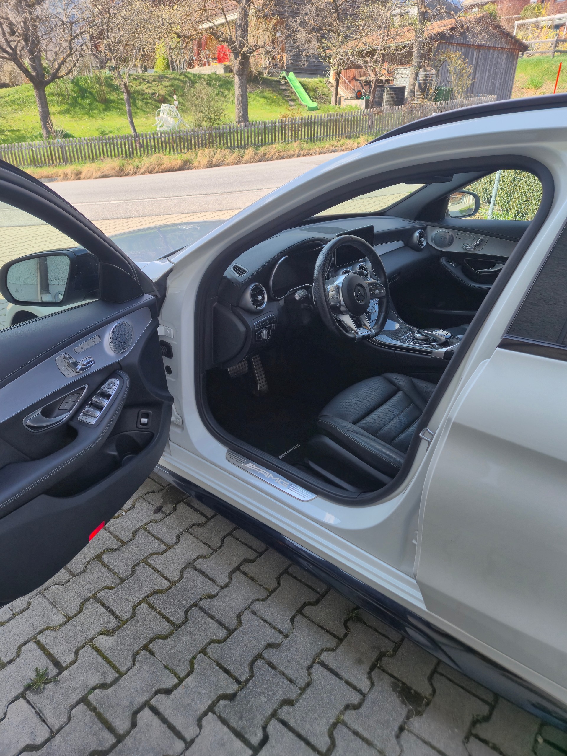 MERCEDES-BENZ C 43 AMG 4Matic 9G-Tronic-image-6