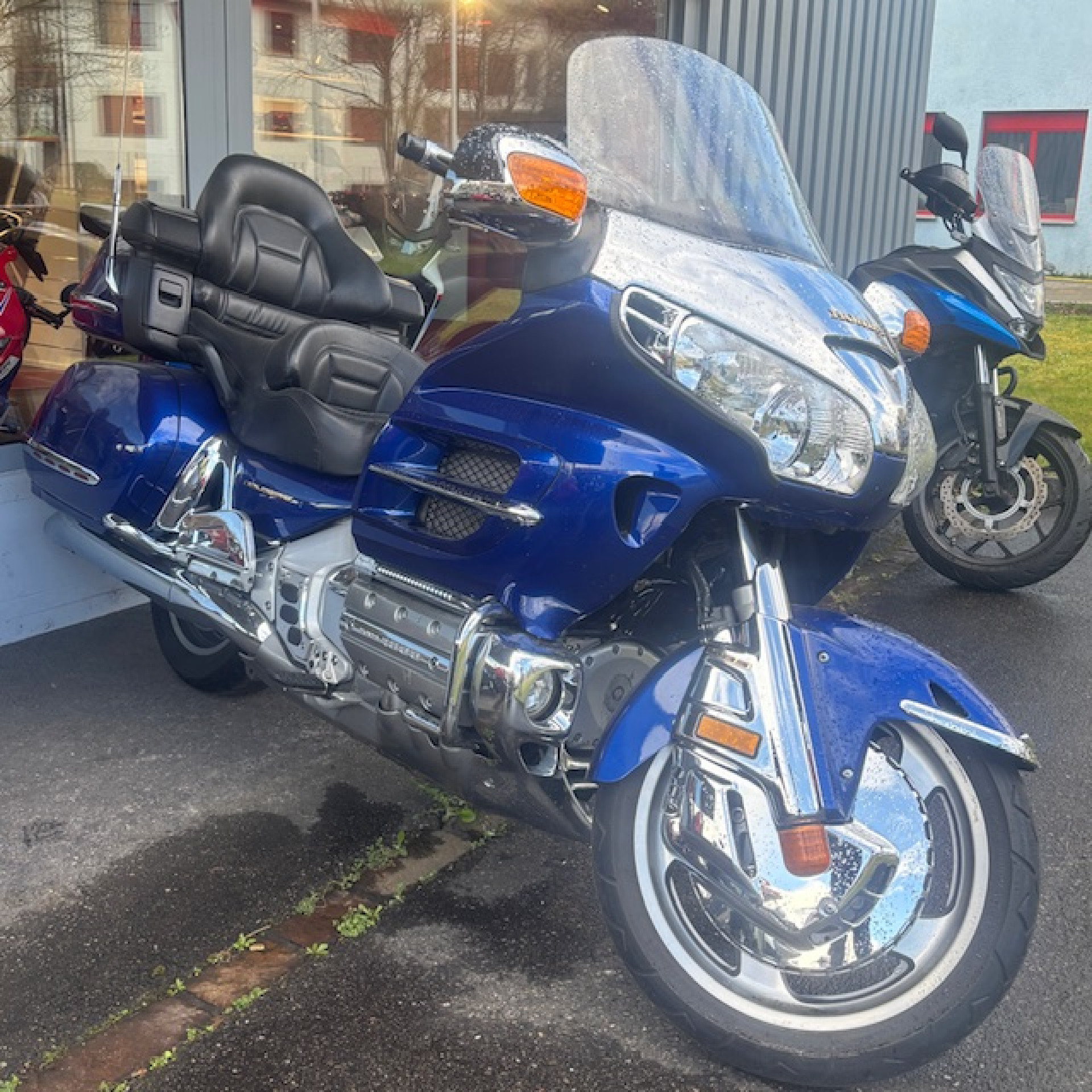 HONDA GL 1800 Gold Wing-image-2