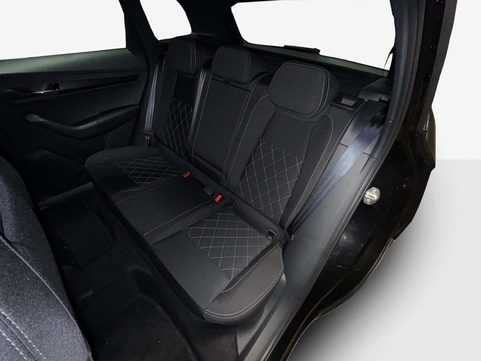 SKODA Karoq 2.0 TSI SportLine 4x4 DSG-image-11