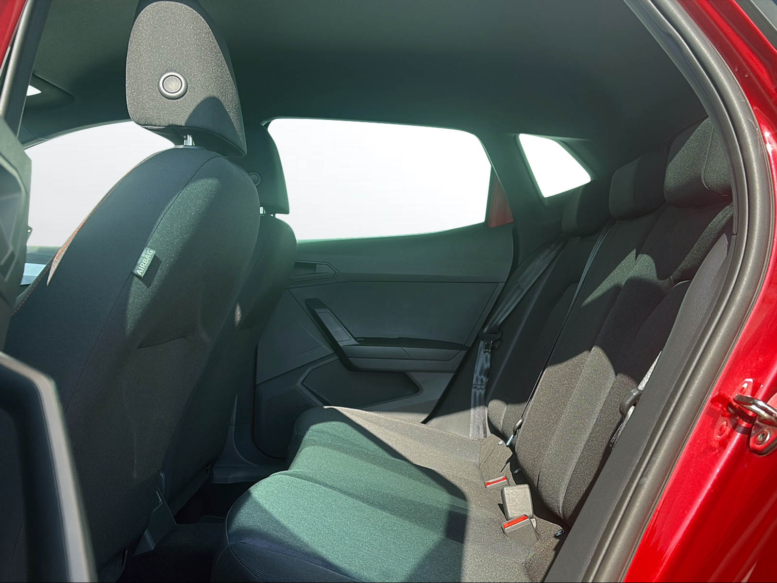 SEAT Ibiza 1.0 EcoTSI Hola FR DSG-image-9