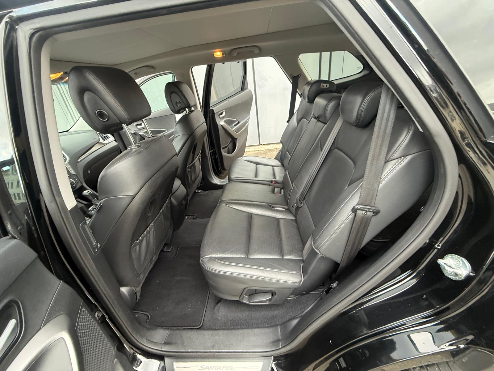 HYUNDAI Grand Santa Fe 2.2 CRDI Premium 4WD-image-11