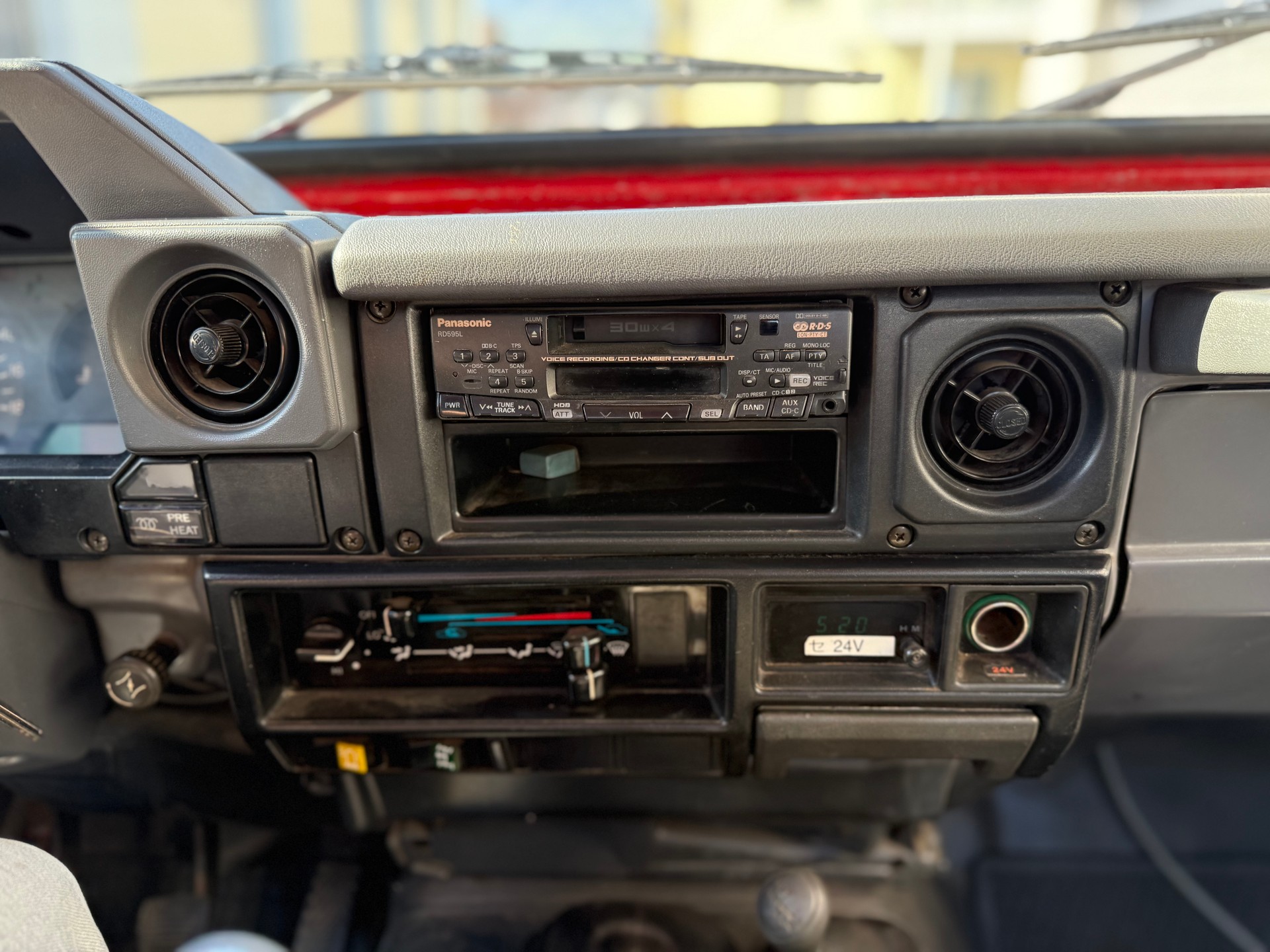 TOYOTA Landcruiser HZJ75 4.2D-image-12