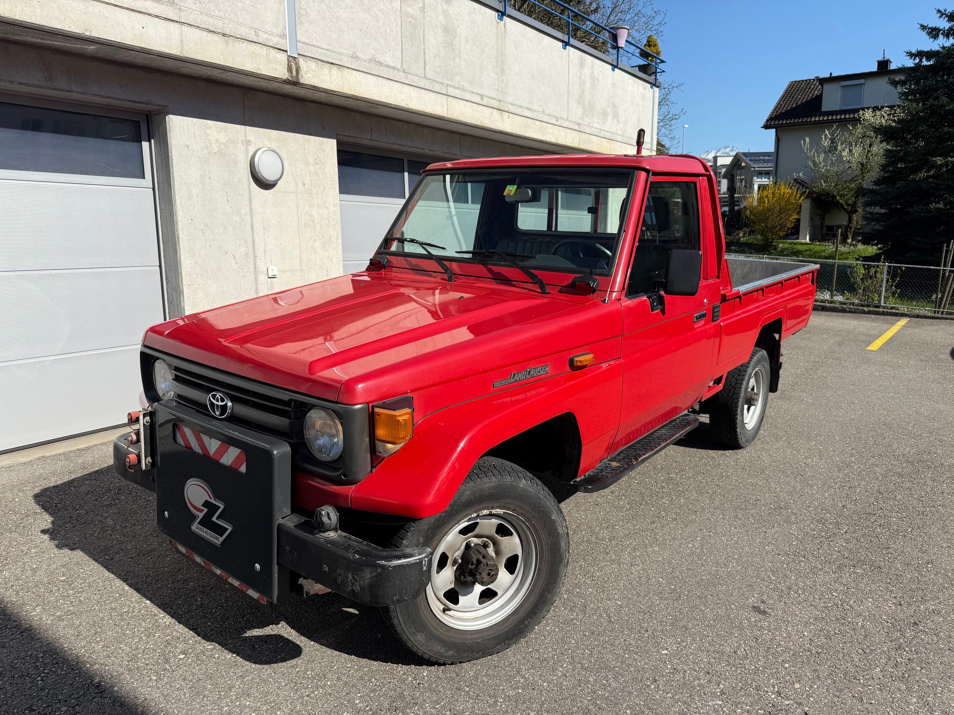 TOYOTA Landcruiser HZJ75 4.2D