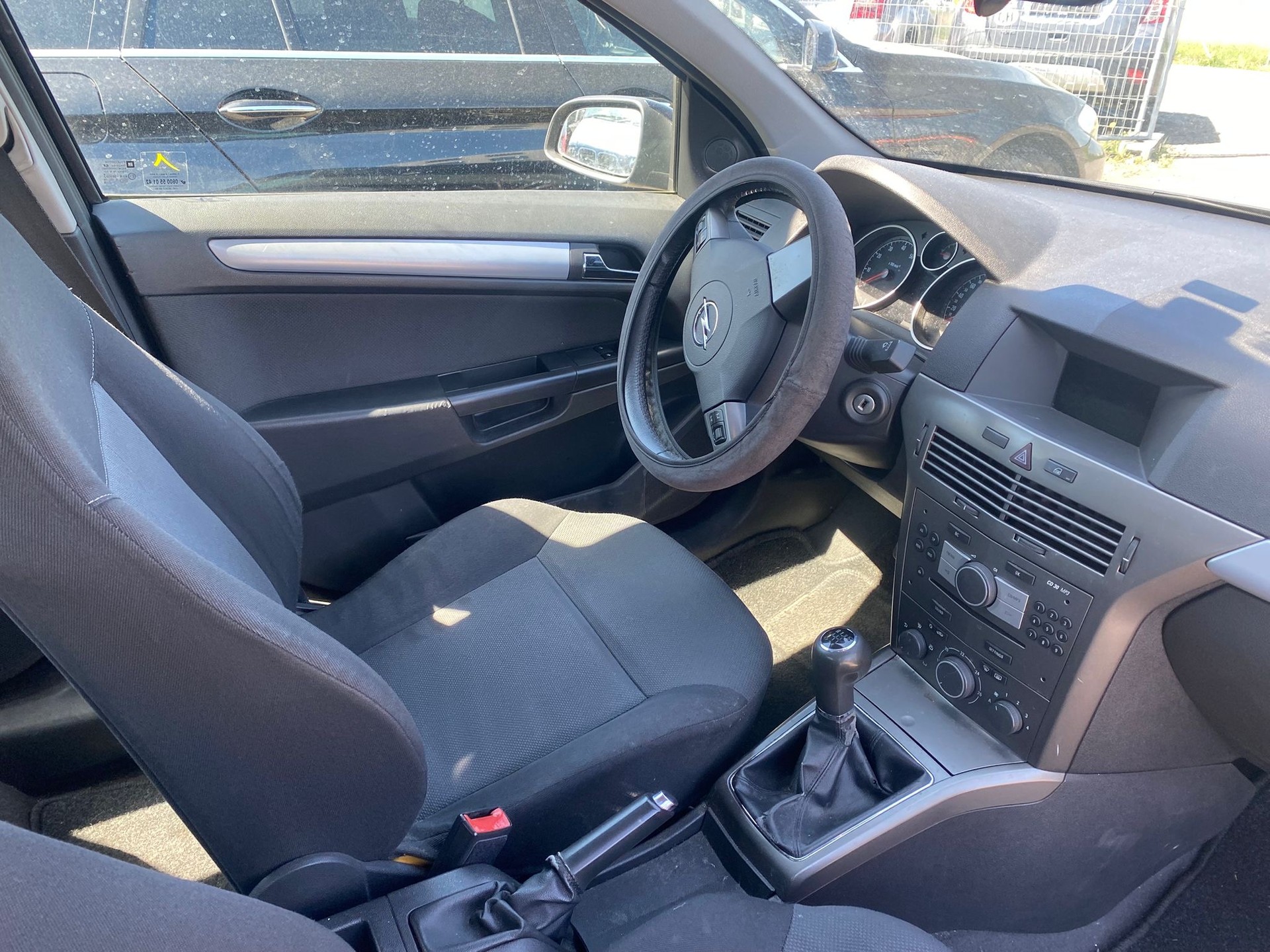 OPEL Astra 1.4i 16V TP (Essentia)-image-11