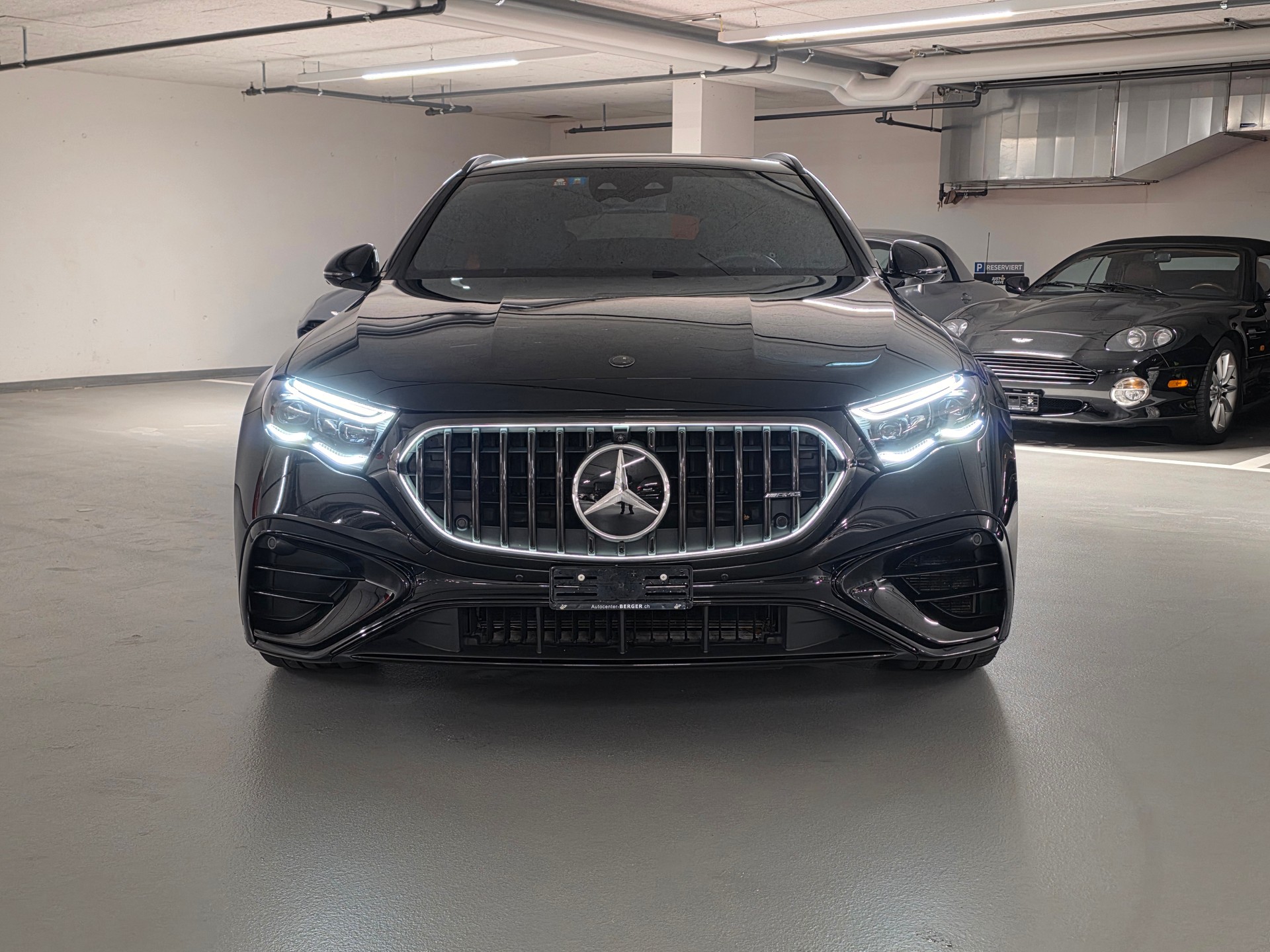 MERCEDES-BENZ E 53 Hybrid T 4Matic+ 9G-Tronic-image-3