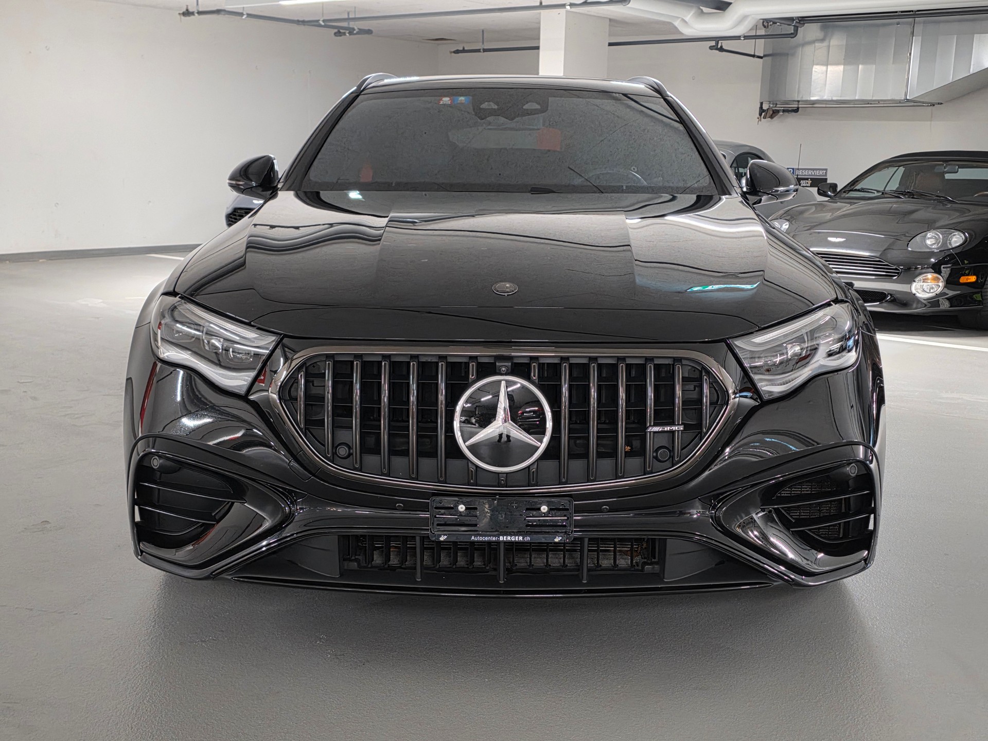 MERCEDES-BENZ E 53 Hybrid T 4Matic+ 9G-Tronic-image-2
