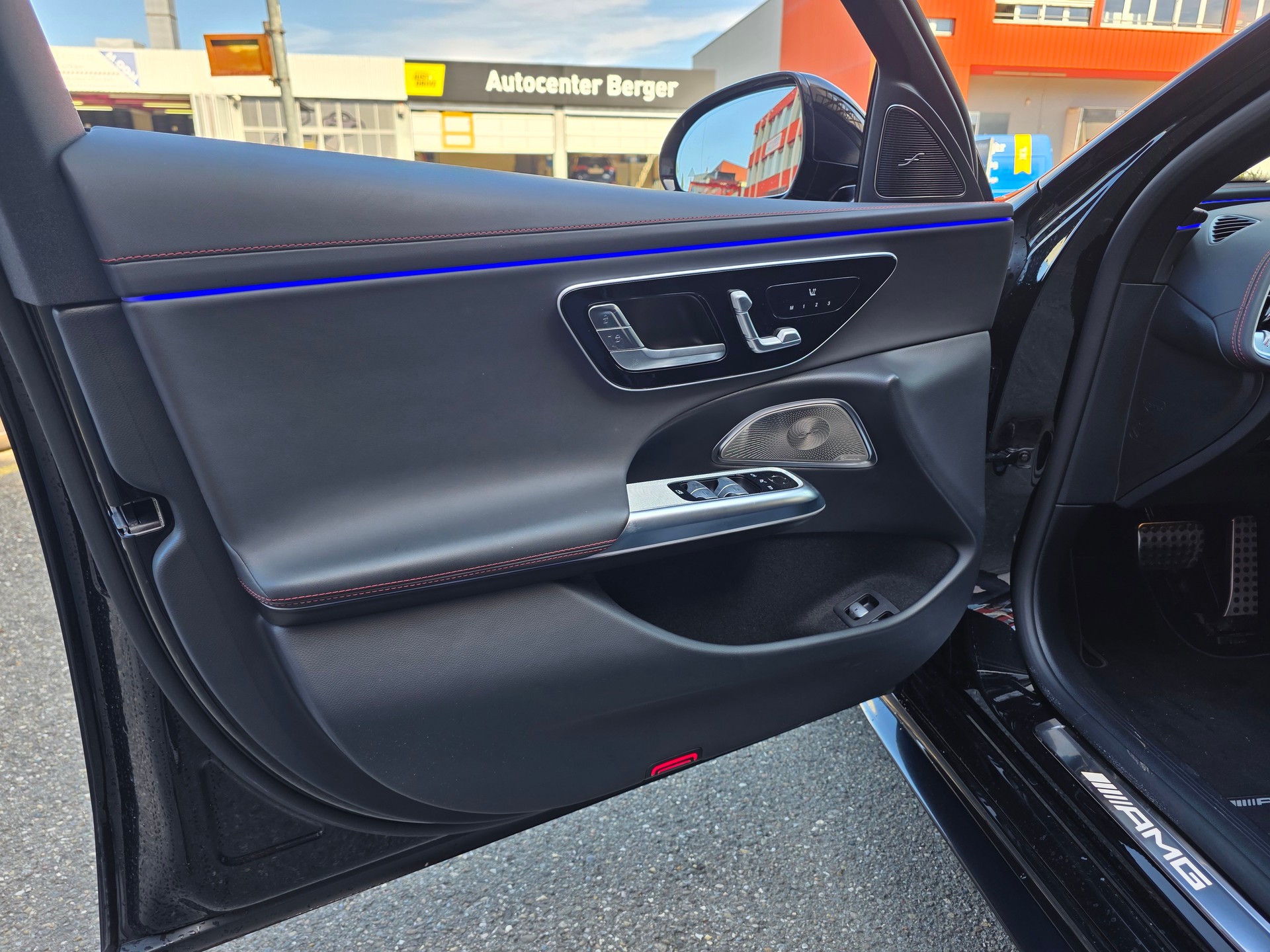 MERCEDES-BENZ E 53 Hybrid T 4Matic+ 9G-Tronic-image-10
