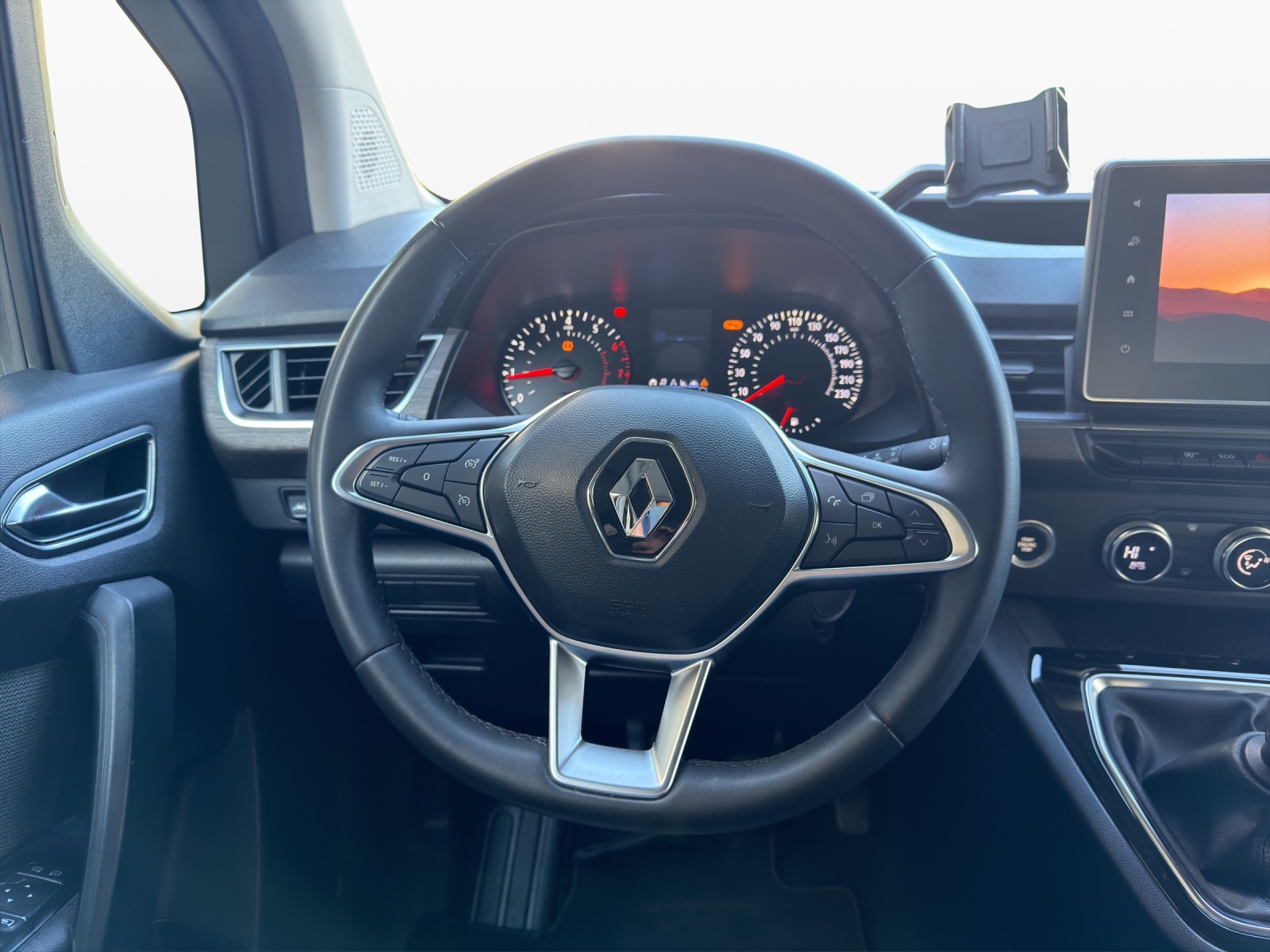 RENAULT Kangoo 1.3 TCe 130 PF Intens-image-10