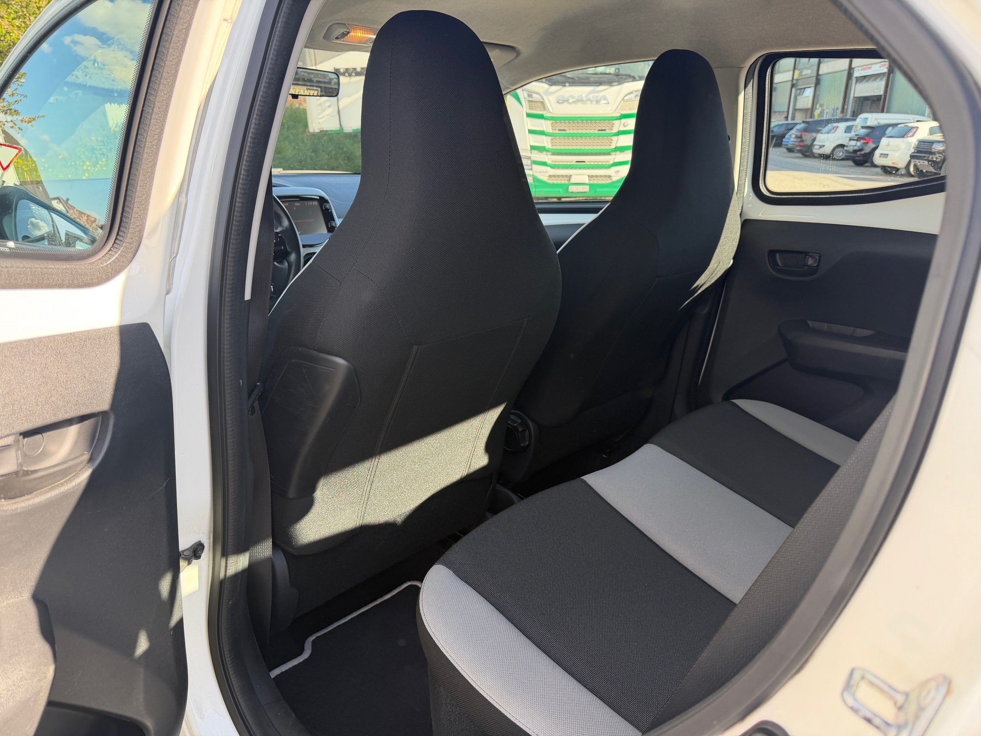 TOYOTA Aygo 1.0 VVT-i x-wave MultiMode-image-9