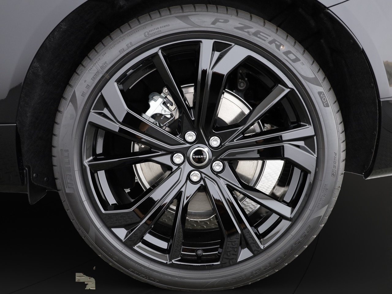 VOLVO XC60 2.0 T8 TE Black Edition eAWD-image-3