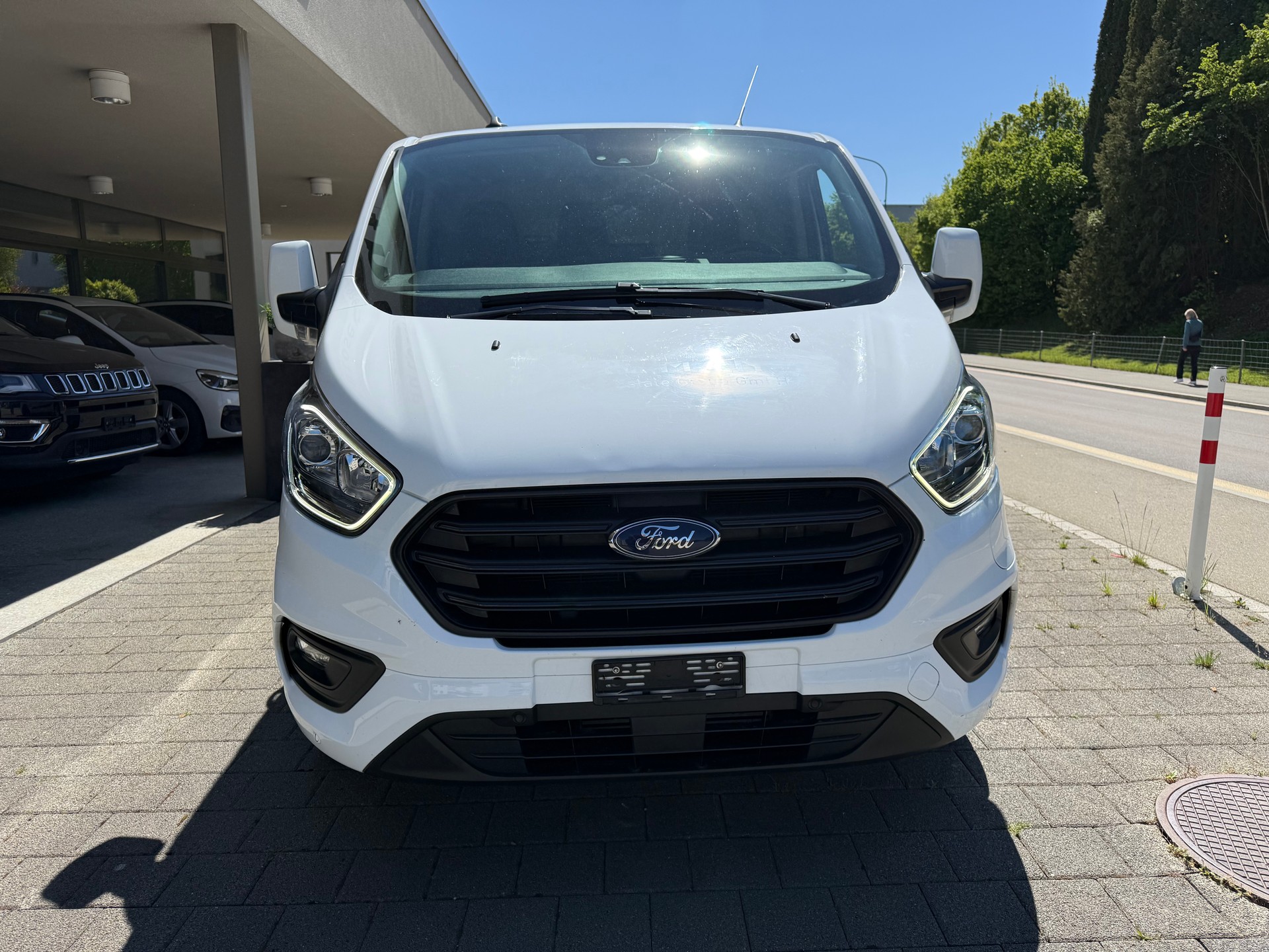 FORD Transit Custom Van 1.0 Eco Boost 340 L1H1 Trend PHEV-image-1