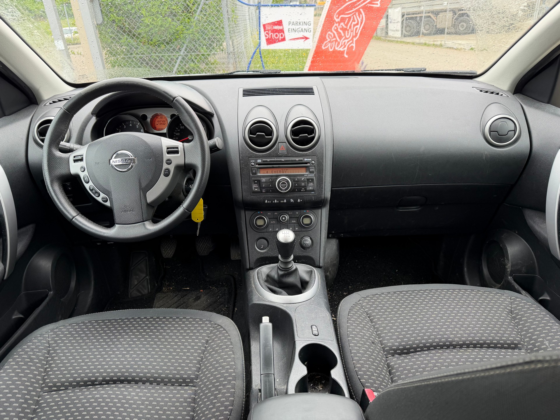 NISSAN Qashqai 2.0 acenta-image-4