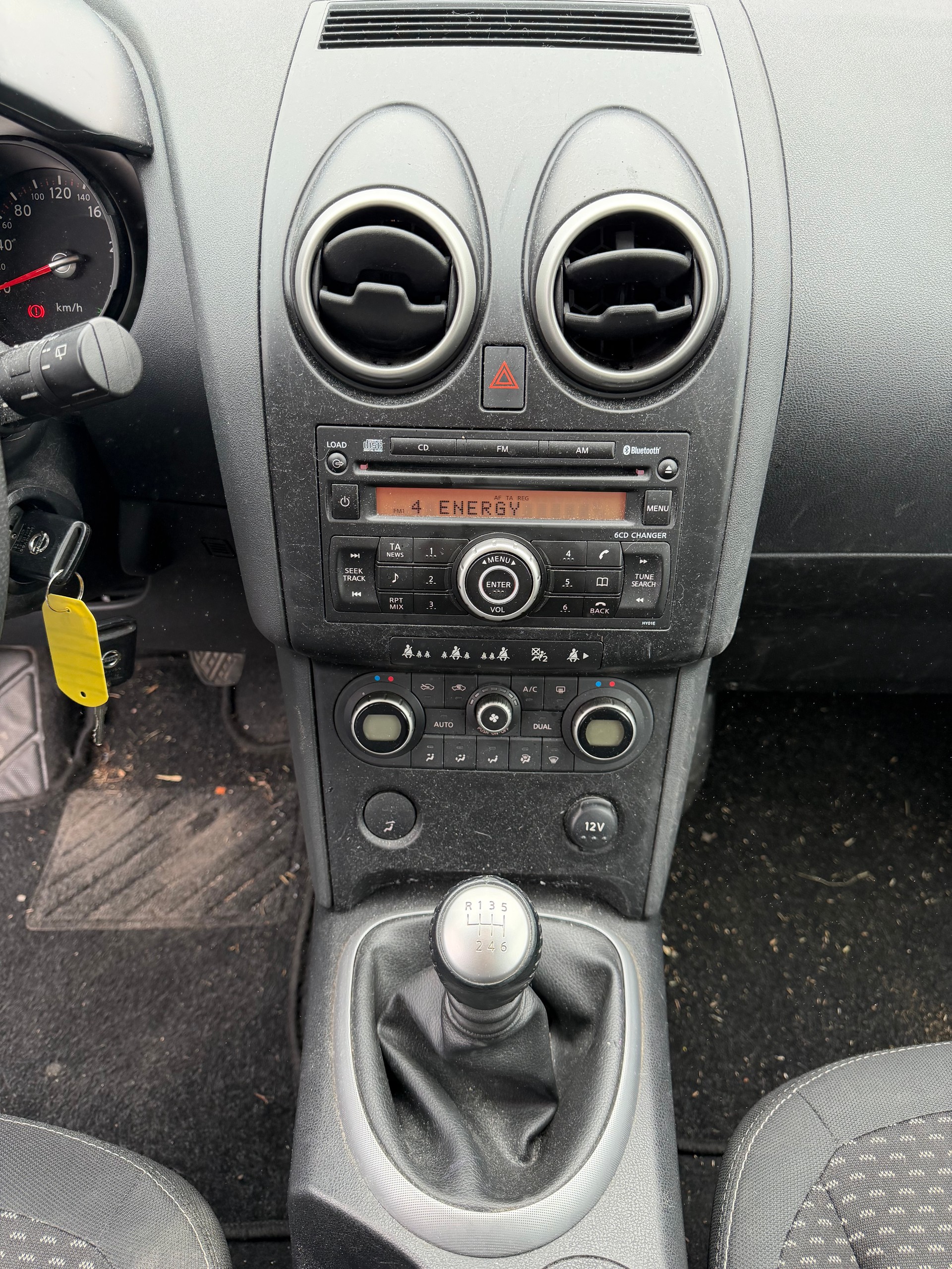 NISSAN Qashqai 2.0 acenta-image-5