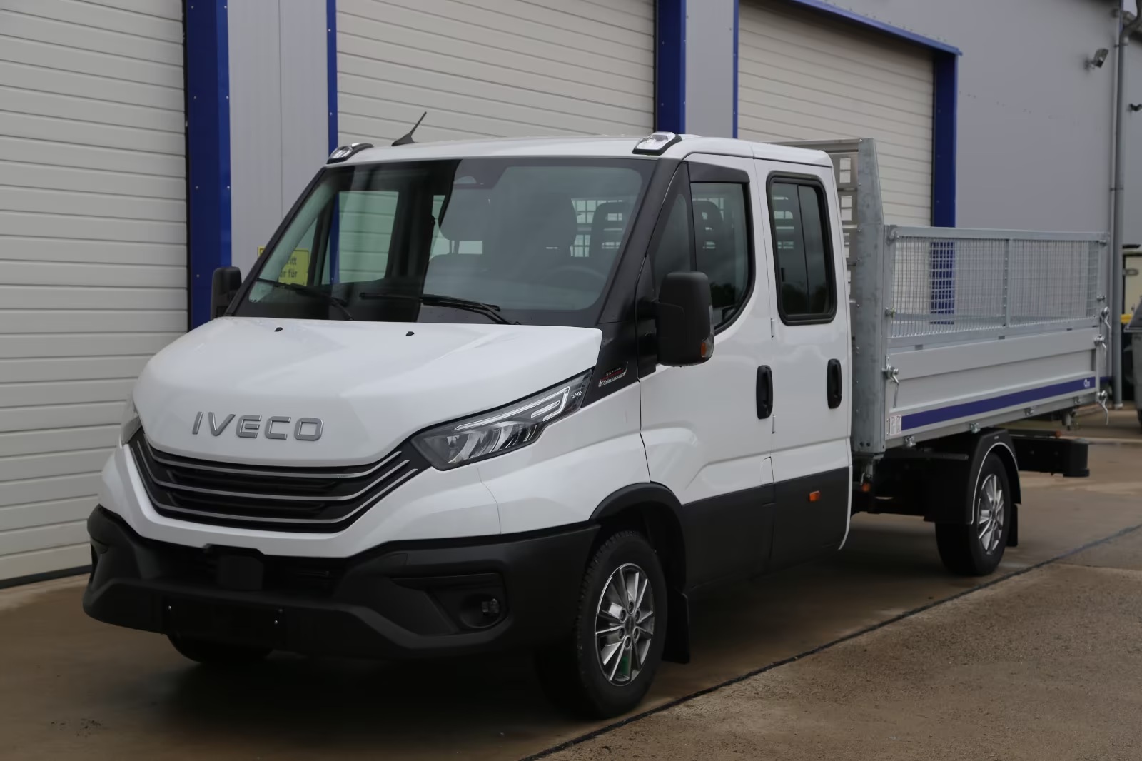 IVECO 35 S 18H 3 Seitenkipper-image-0