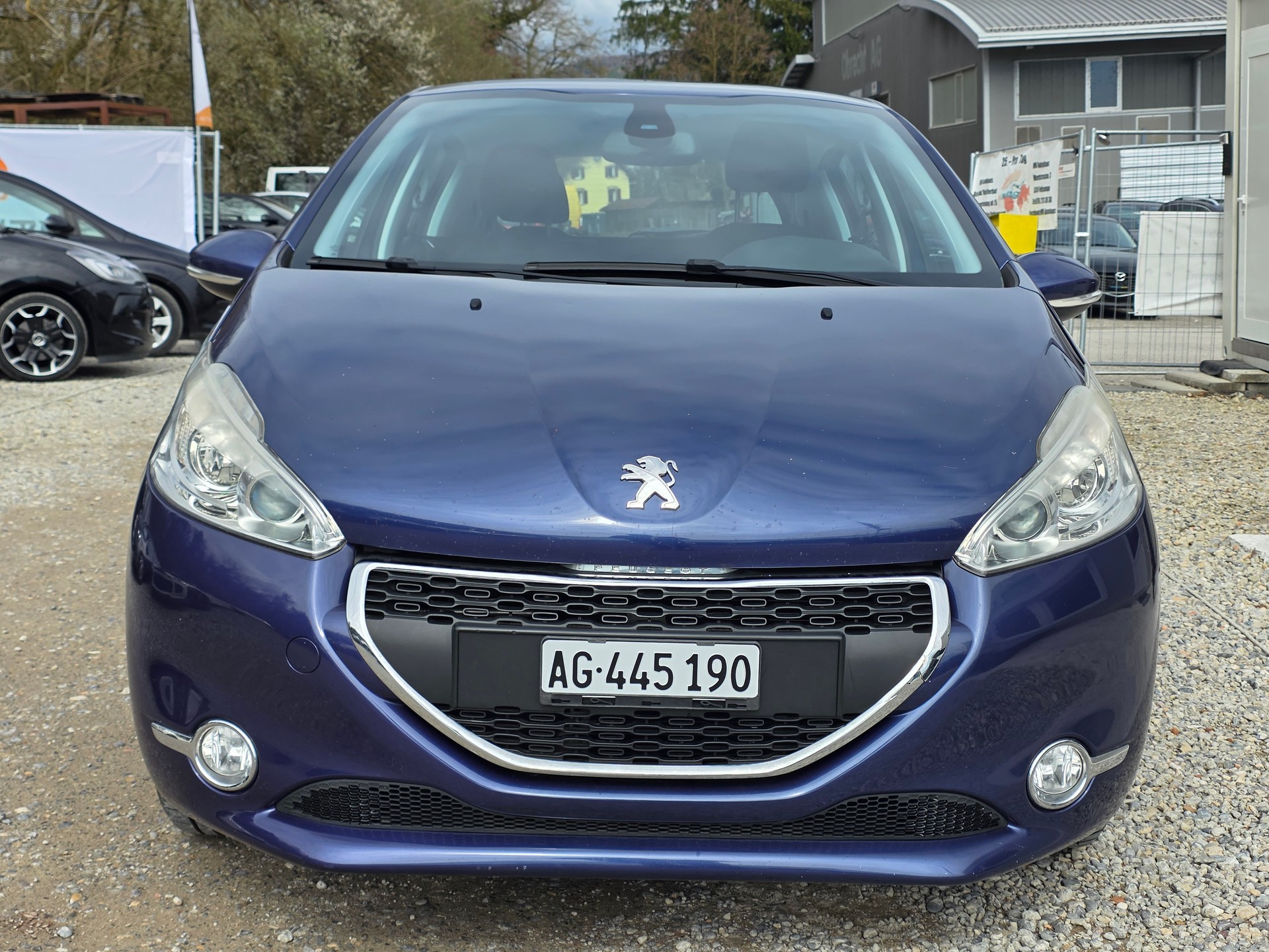 PEUGEOT 208 1.2 VTI Access *** Frisch ab MFK / Frisch ab Service / 6MT Garantie / Gratis Lieferung ***-image-7