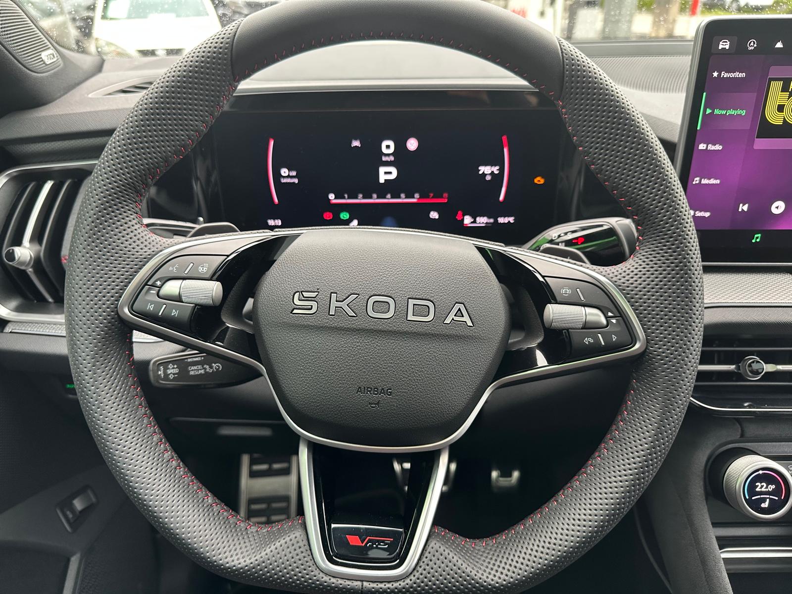 SKODA Kodiaq 2.0 TSI RS 4x4-image-16