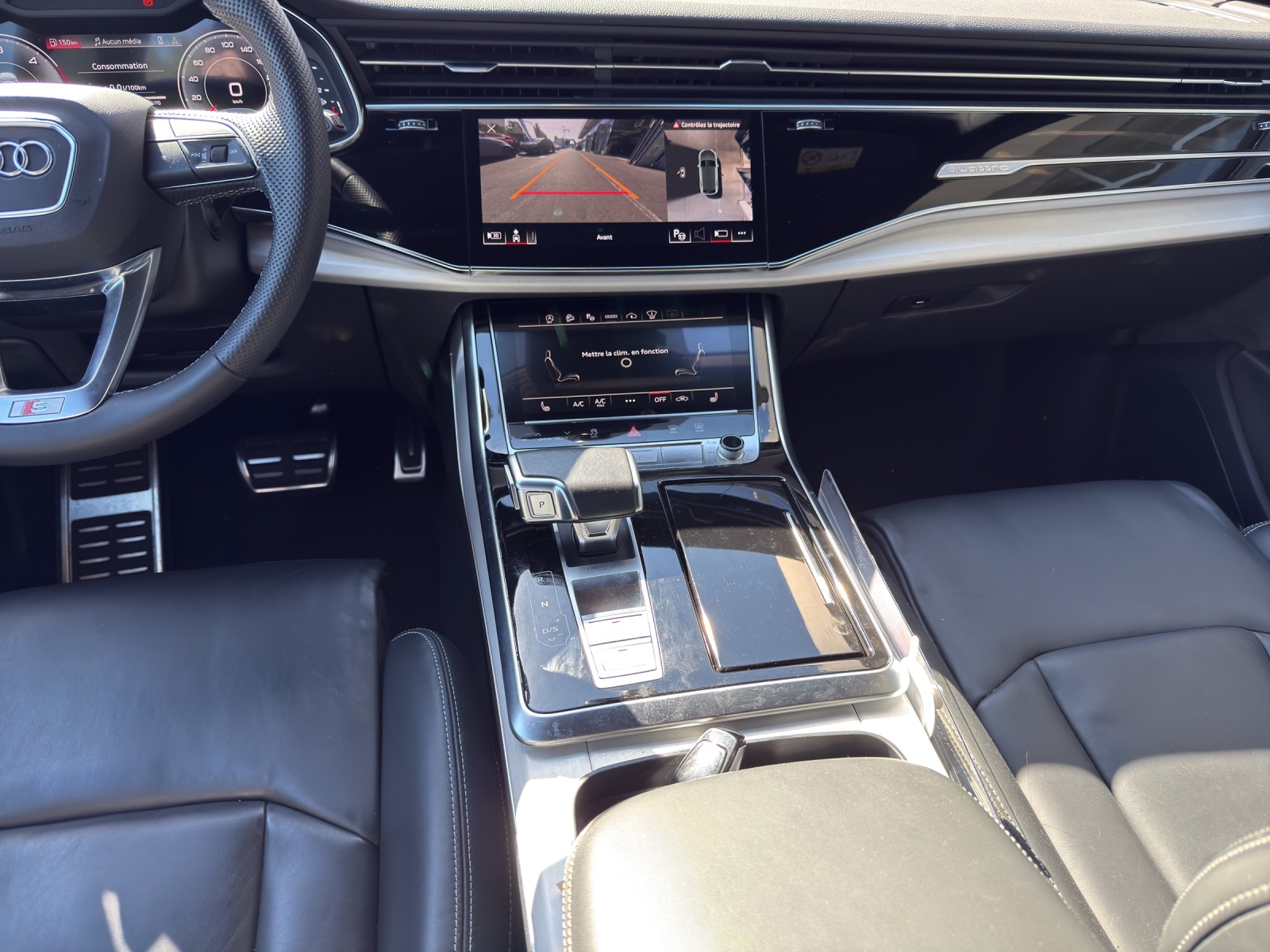 AUDI Q8 50 TDI Black Edition quattro tiptronic-image-10