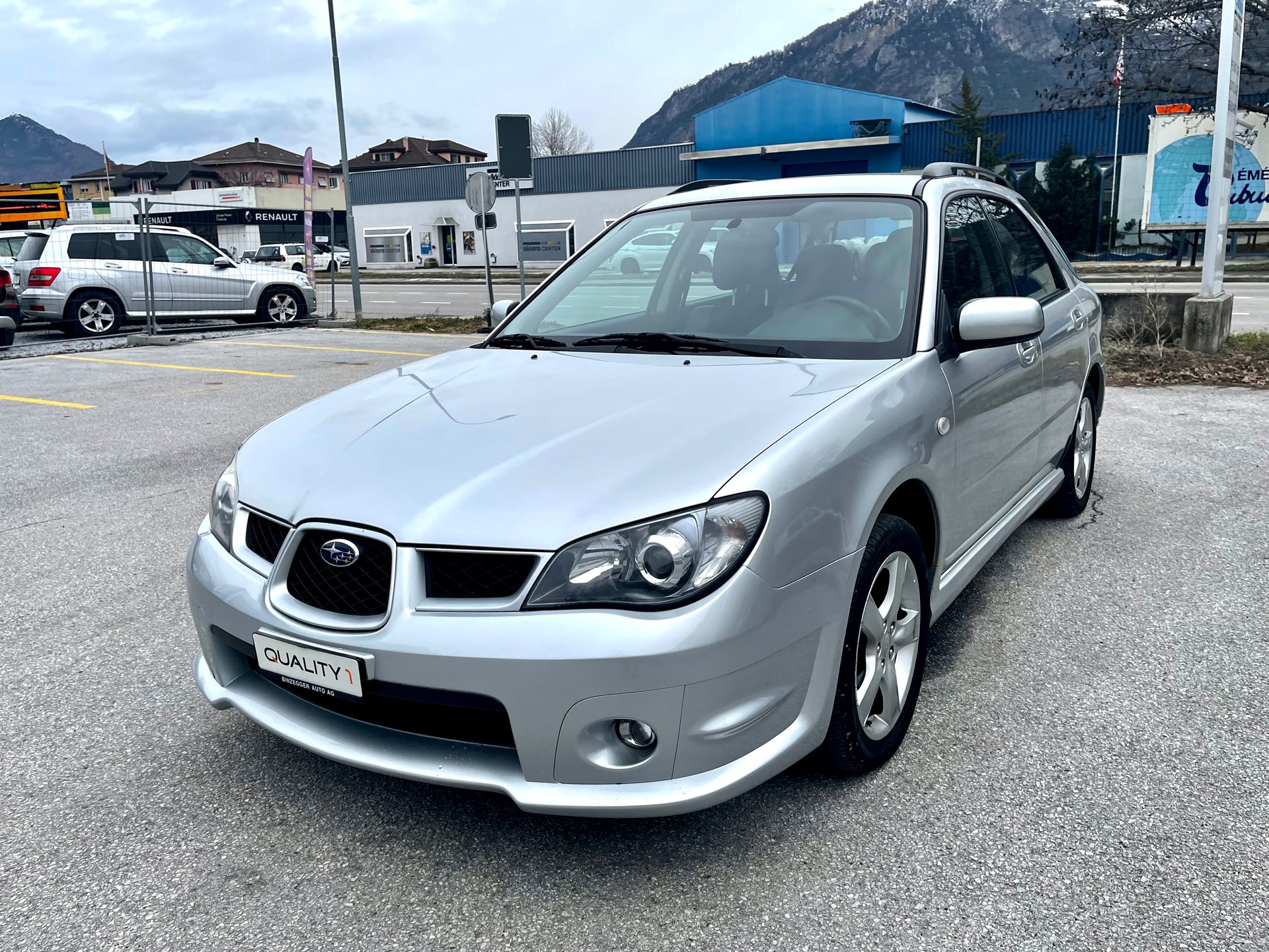 SUBARU Impreza 2.0R-showroom-element-2