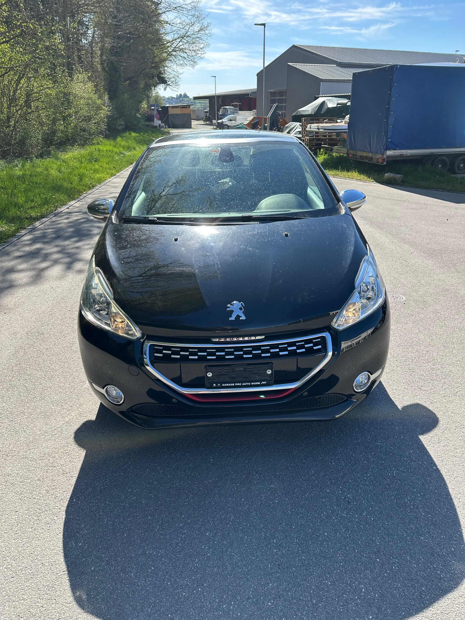 PEUGEOT 208 1.6 Turbo GTi-image-1