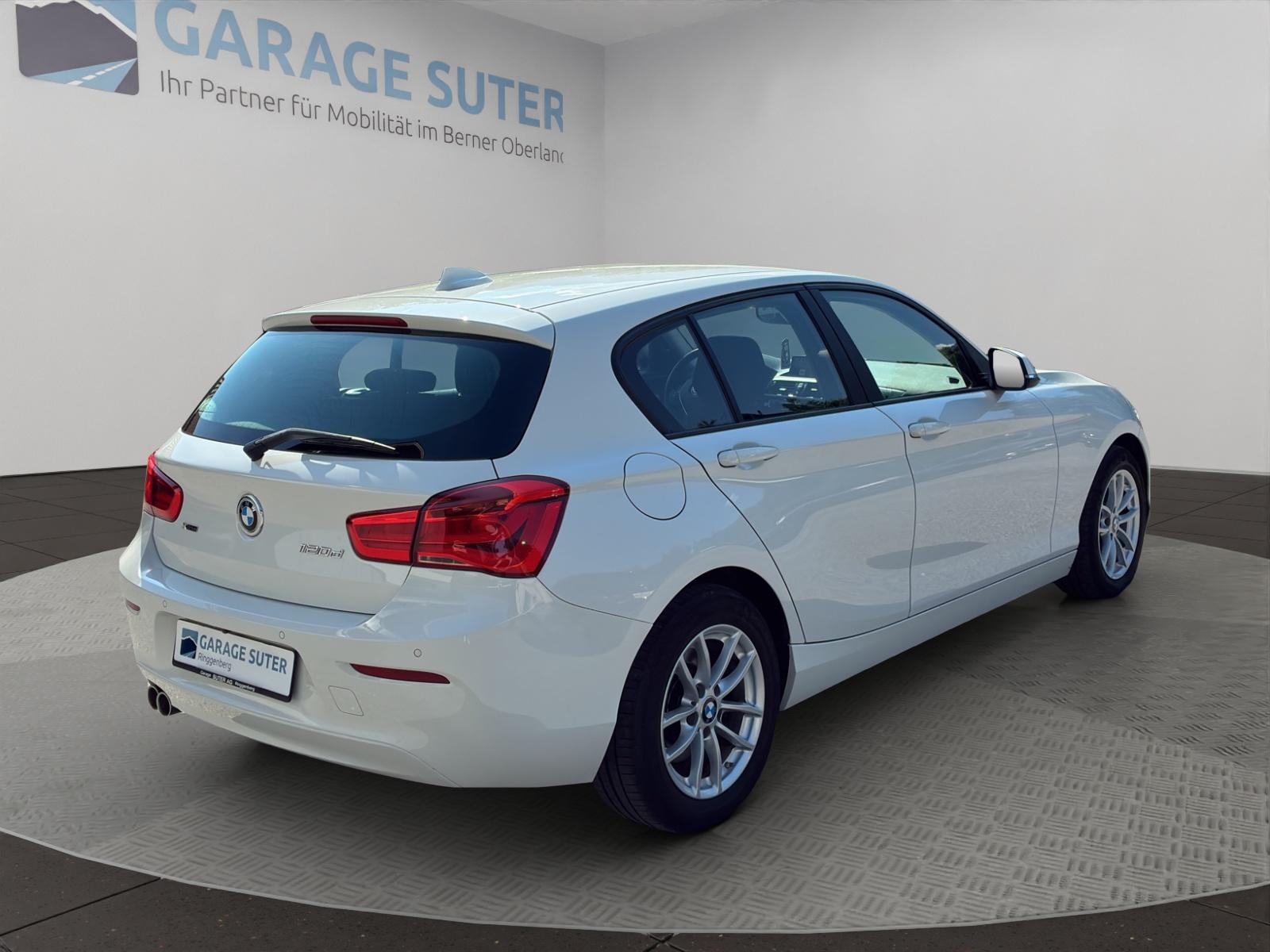 BMW 120d xDrive-image-4