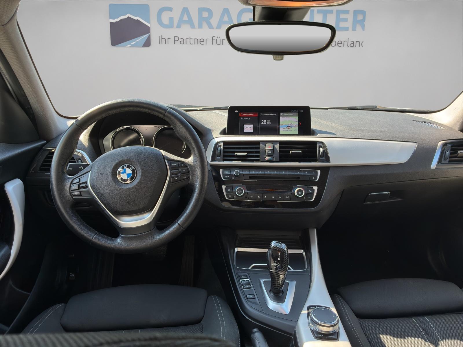 BMW 120d xDrive-image-13