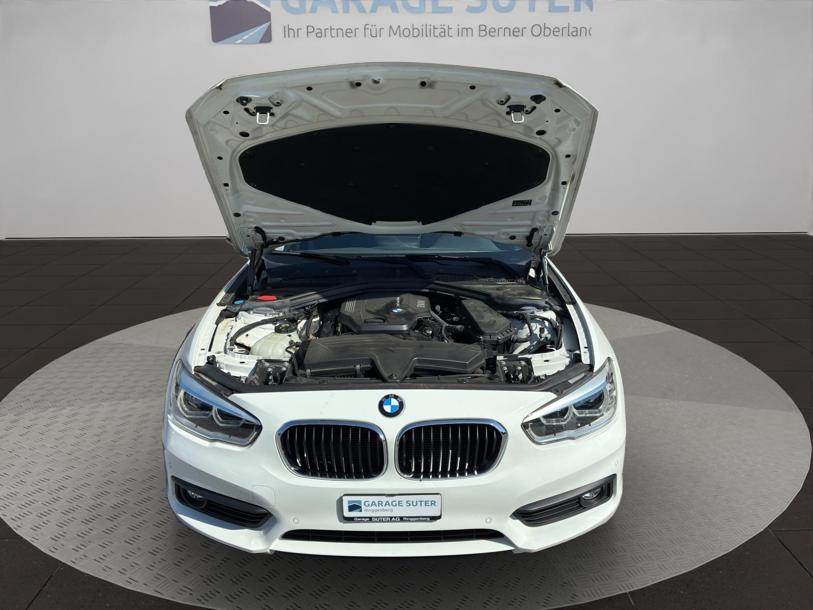 BMW 120d xDrive-image-16