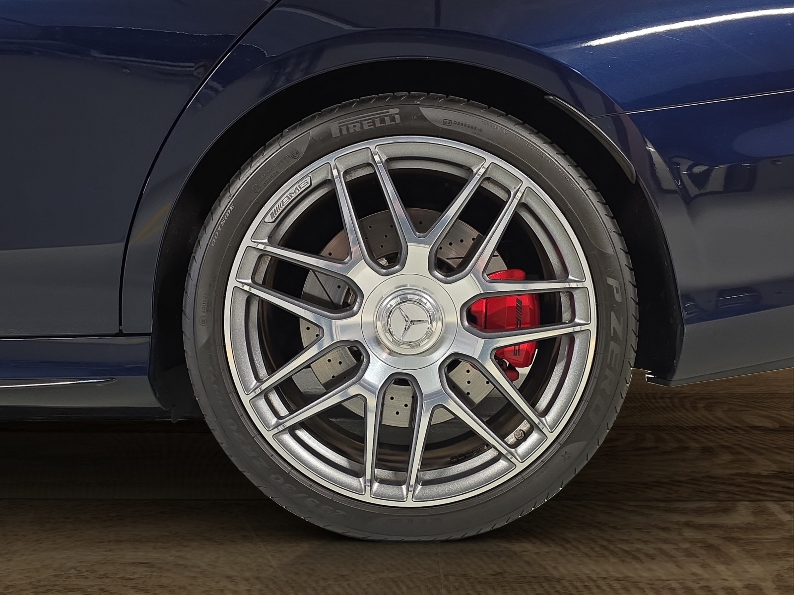 MERCEDES-BENZ AMG E 63 S T 4Matic+ Speedshift 9G-TCT / CH-Fahrzeug-image-29
