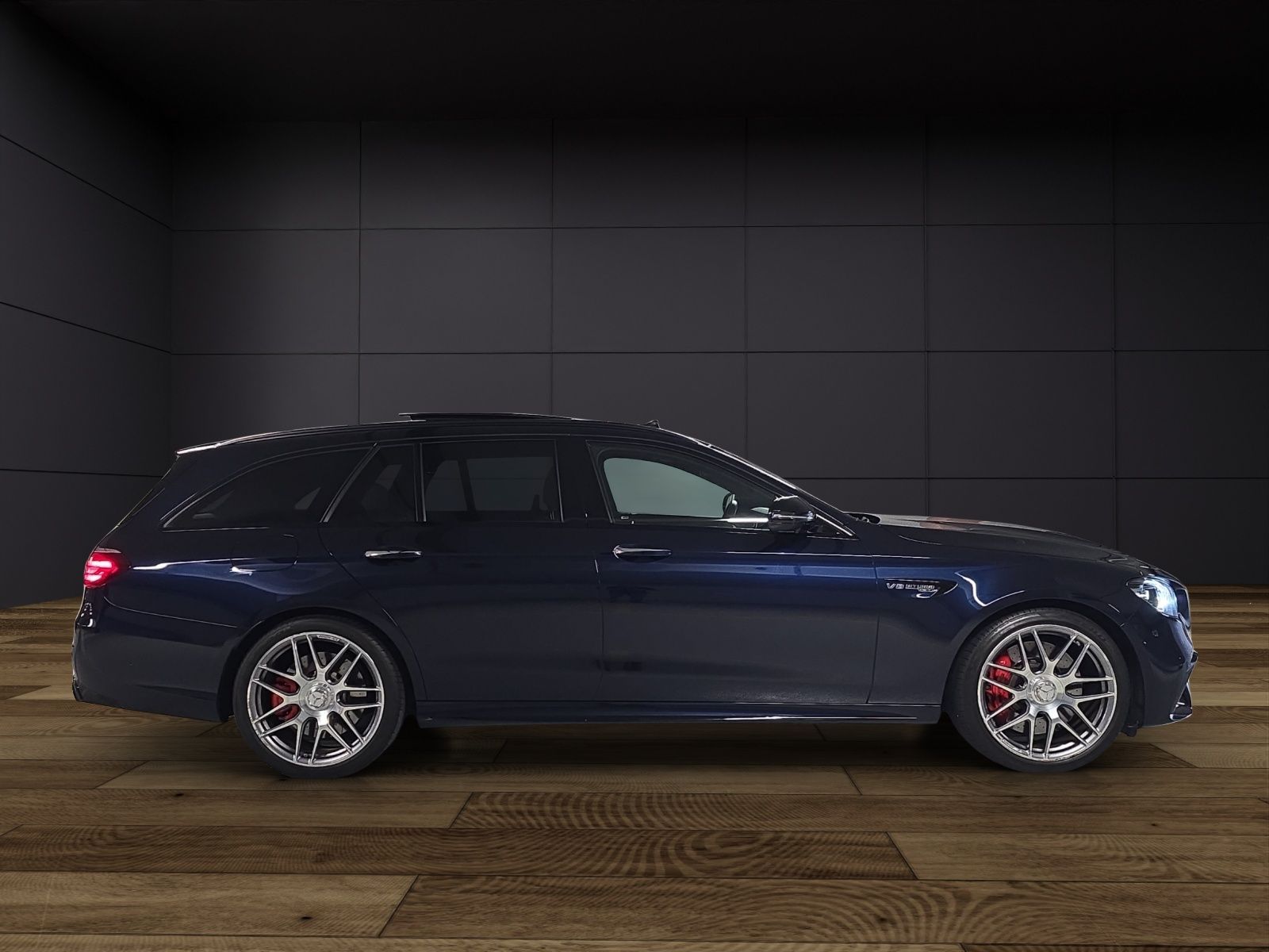 MERCEDES-BENZ E 63 AMG AMG E 63 S T 4Matic+ Speedshift 9G-TCT / CH-Fahrzeug-image-4