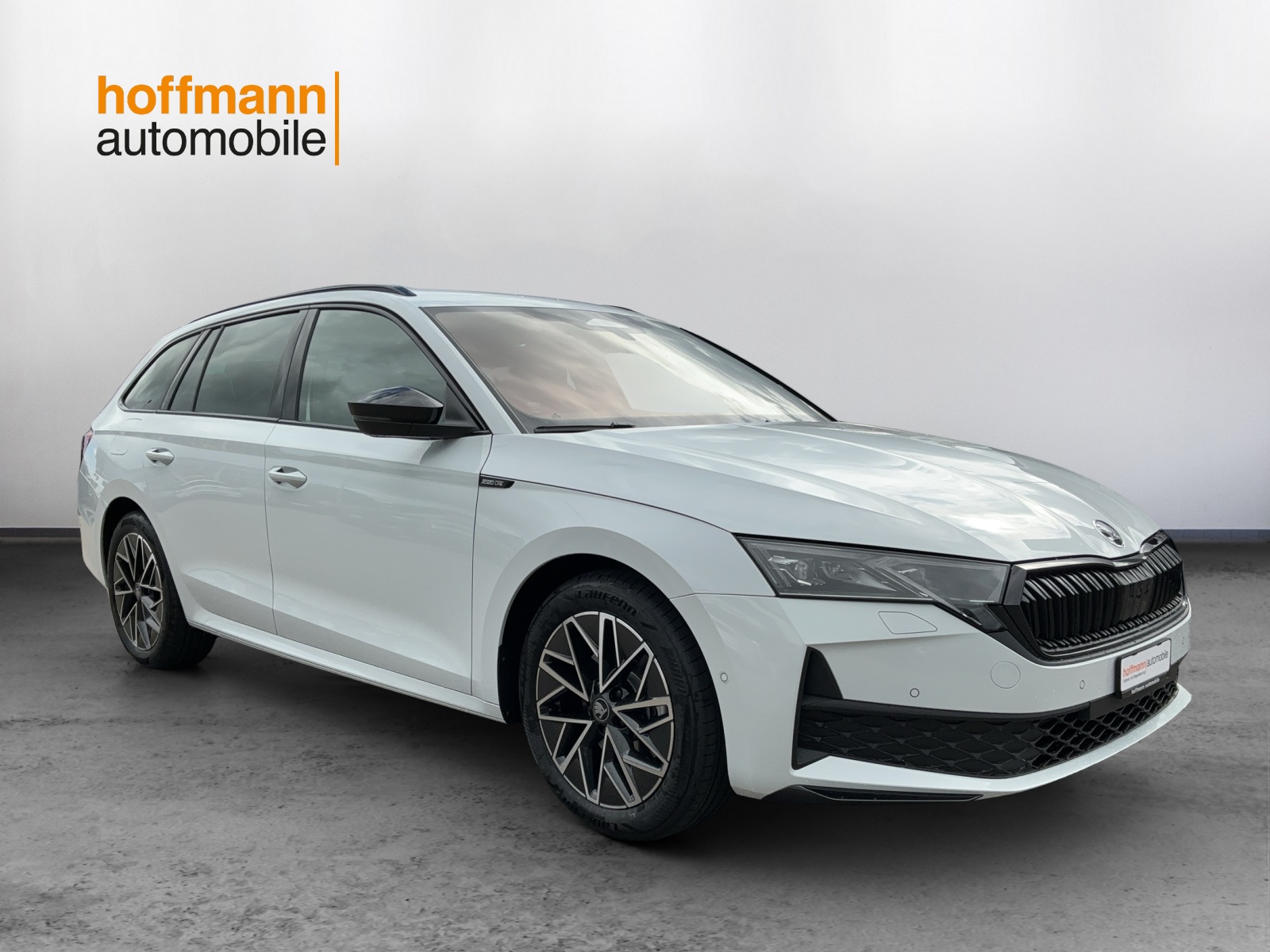 SKODA Octavia Combi 2.0 TSI DSG Dynamic 4x4-image-2