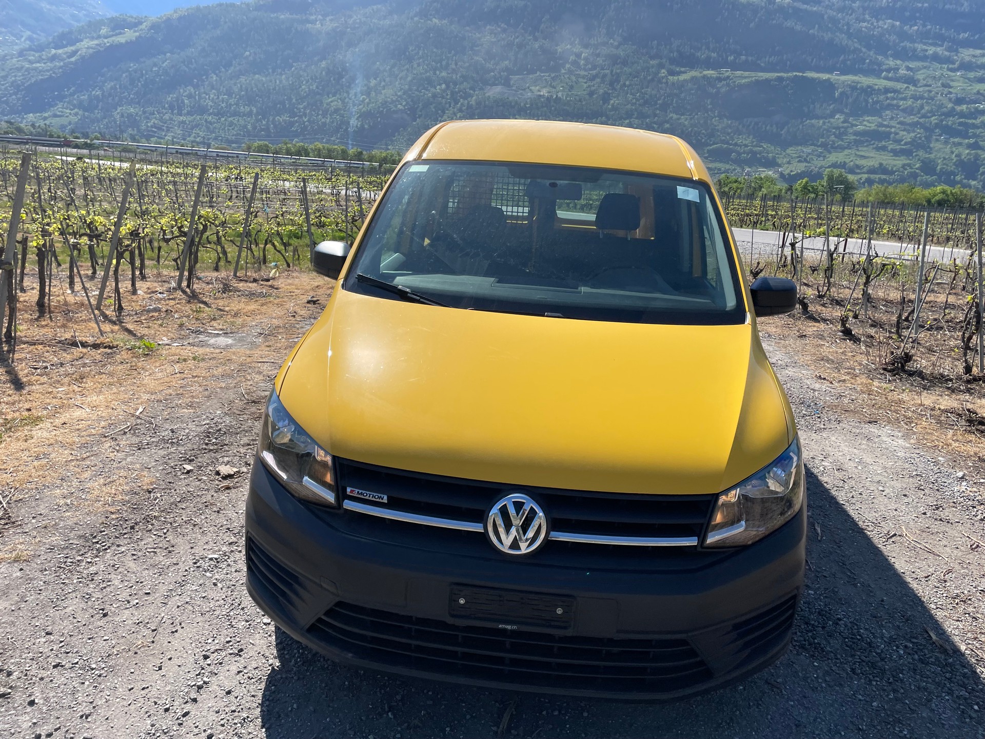 VW Caddy Maxi 2.0TDI 4Motion BlueMotion Technology-image-1