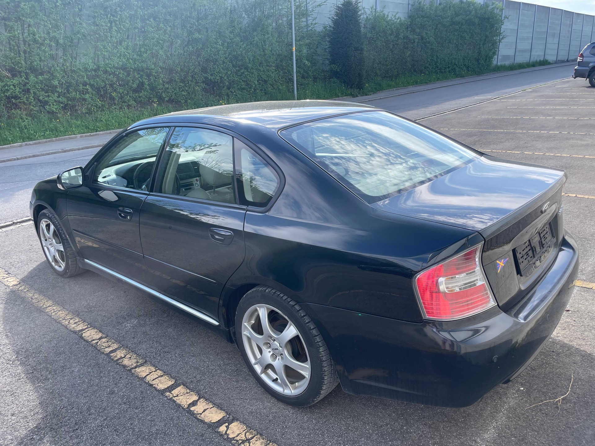 SUBARU 3.0 R Executive-image-2