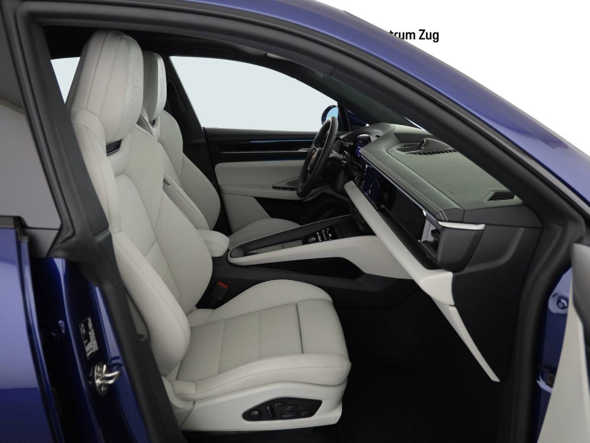 PORSCHE Macan 4-image-9