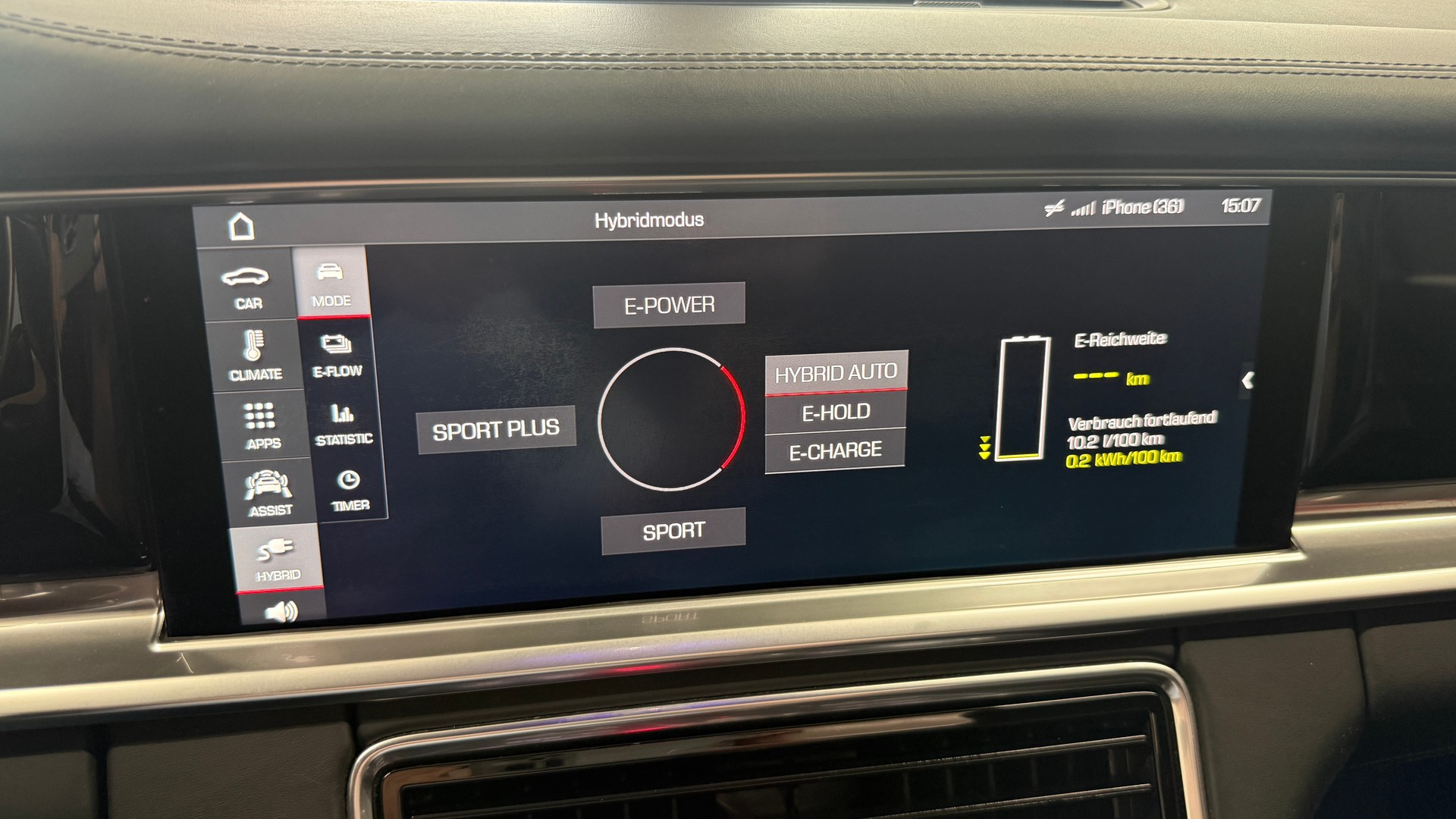 PORSCHE Panamera 4 E-Hybrid PDK, frisch ab MFK 1 Jahre oder 20000km Garantie, CH Fahrzeug mit voller Ausstattung-image-25