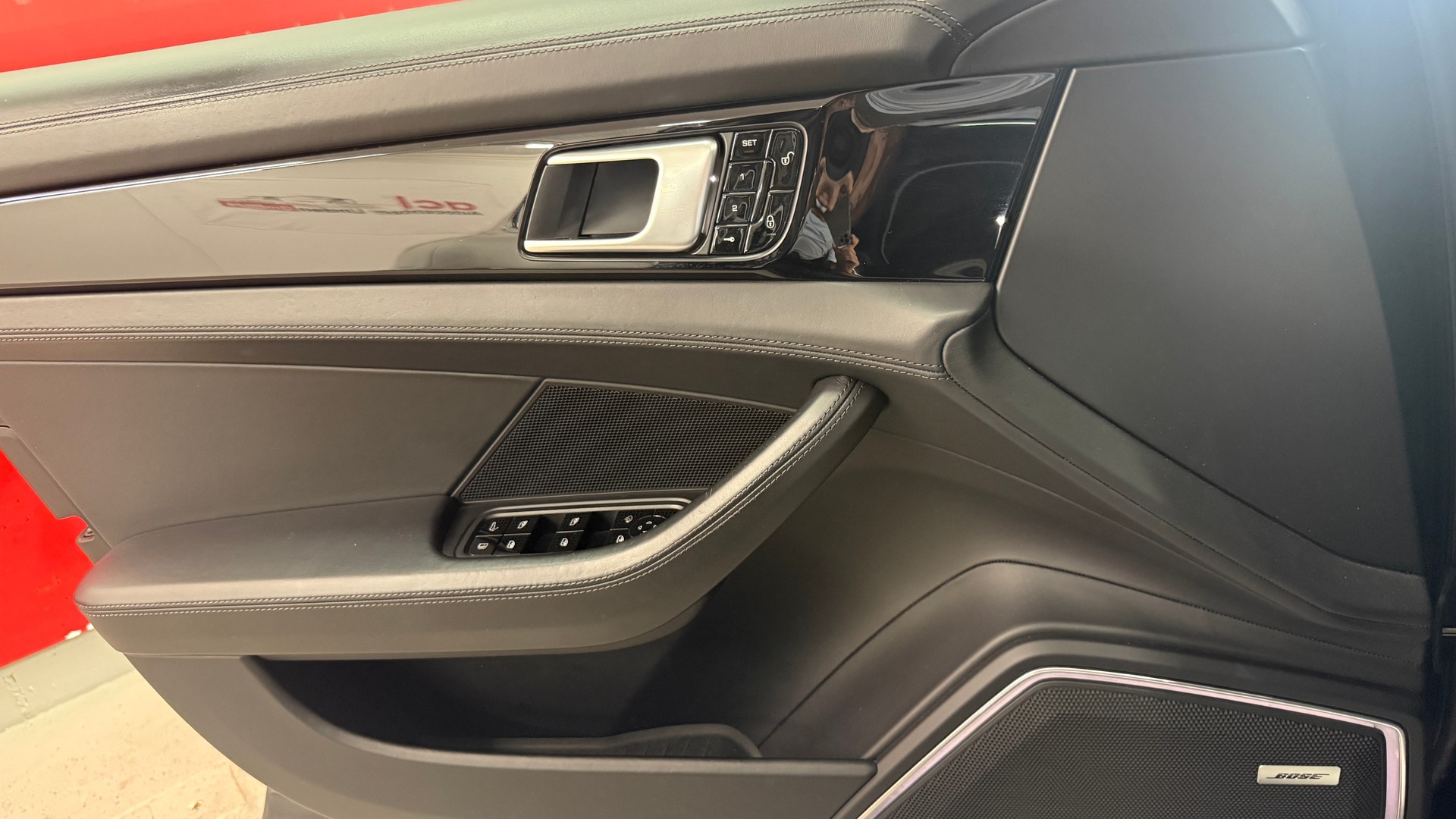 PORSCHE Panamera 4 E-Hybrid PDK, frisch ab MFK 1 Jahre oder 20000km Garantie, CH Fahrzeug mit voller Ausstattung-image-30