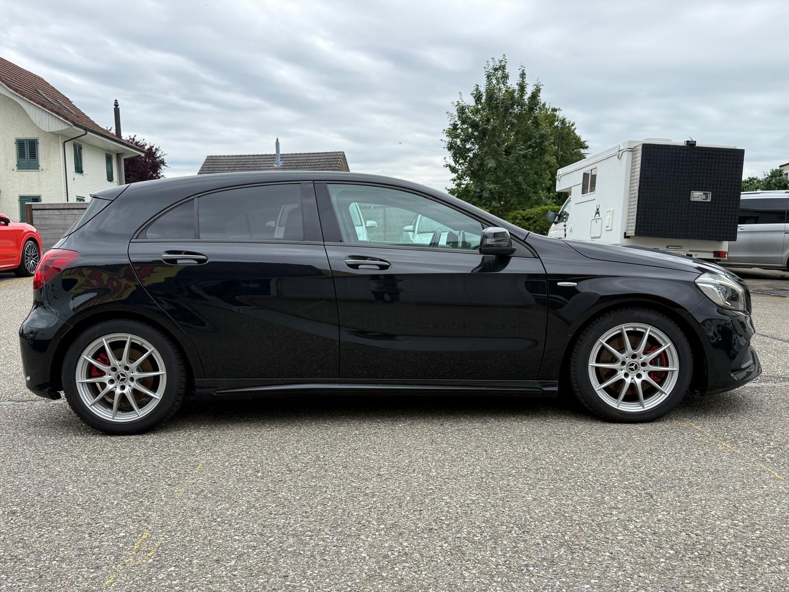 MERCEDES-BENZ A 250 Sport 4Matic 7G-DCT-image-2