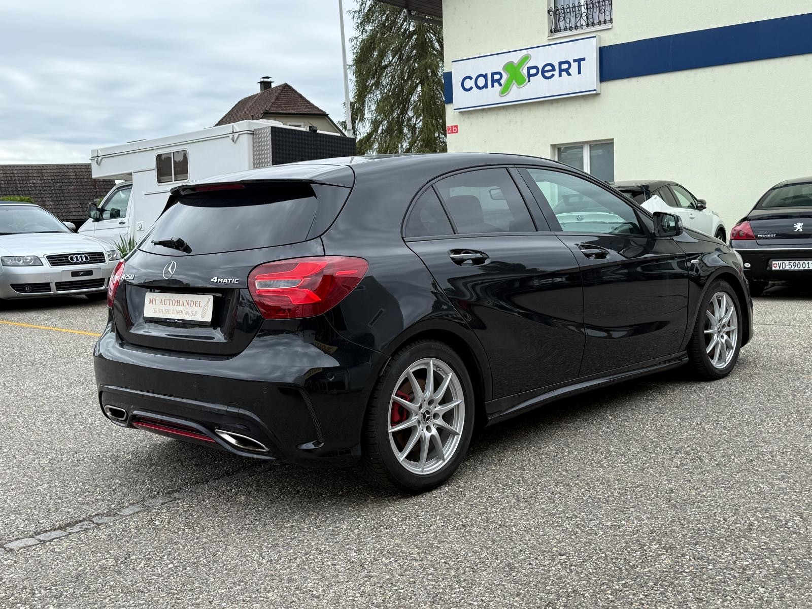 MERCEDES-BENZ A 250 Sport 4Matic 7G-DCT-image-3