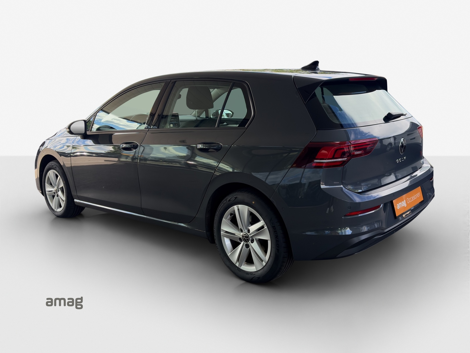 VW Golf 1.5 e TSI mHEV Life DSG-image-2
