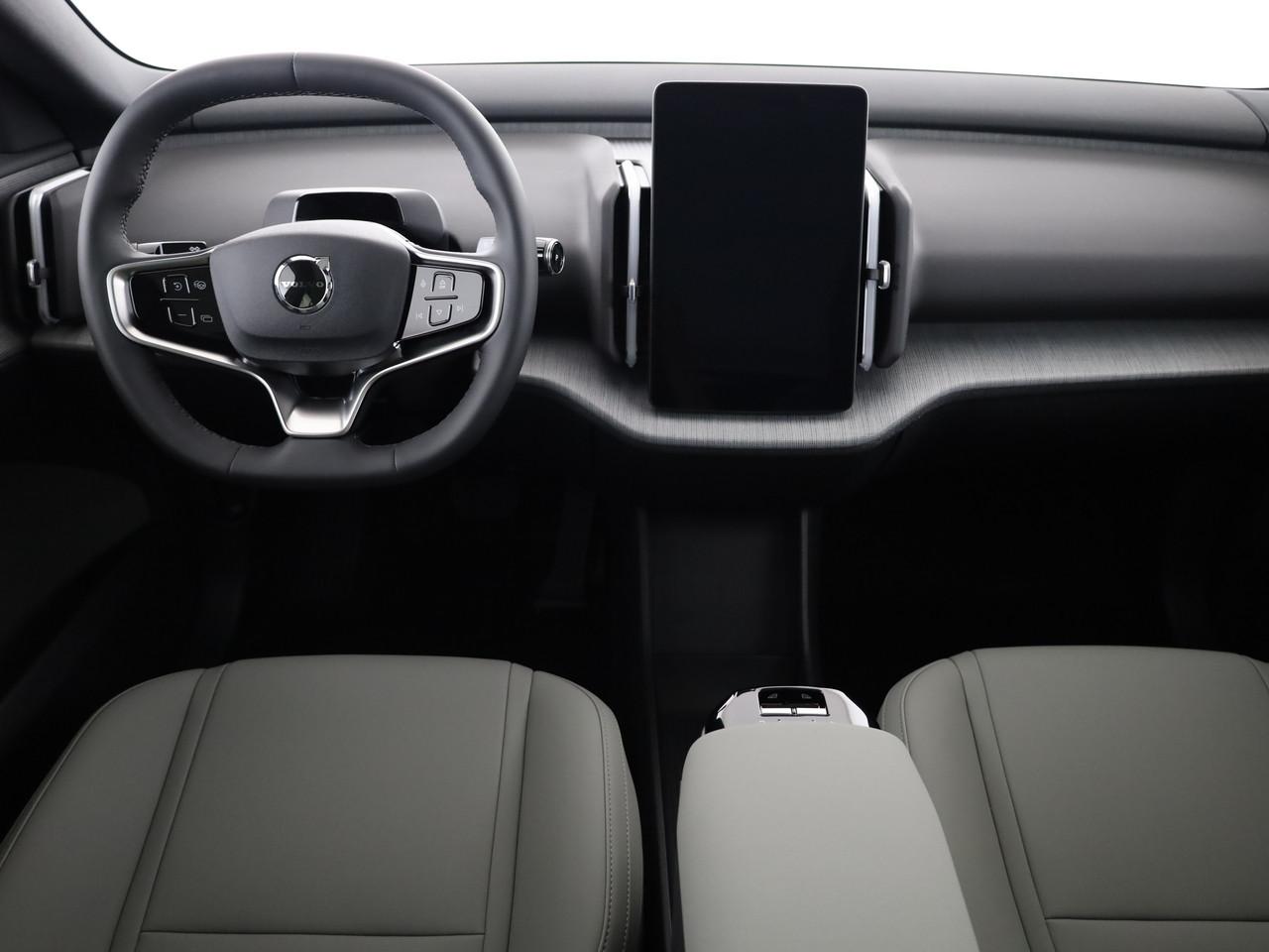VOLVO EX30 CC P8 Ultra AWD-image-8