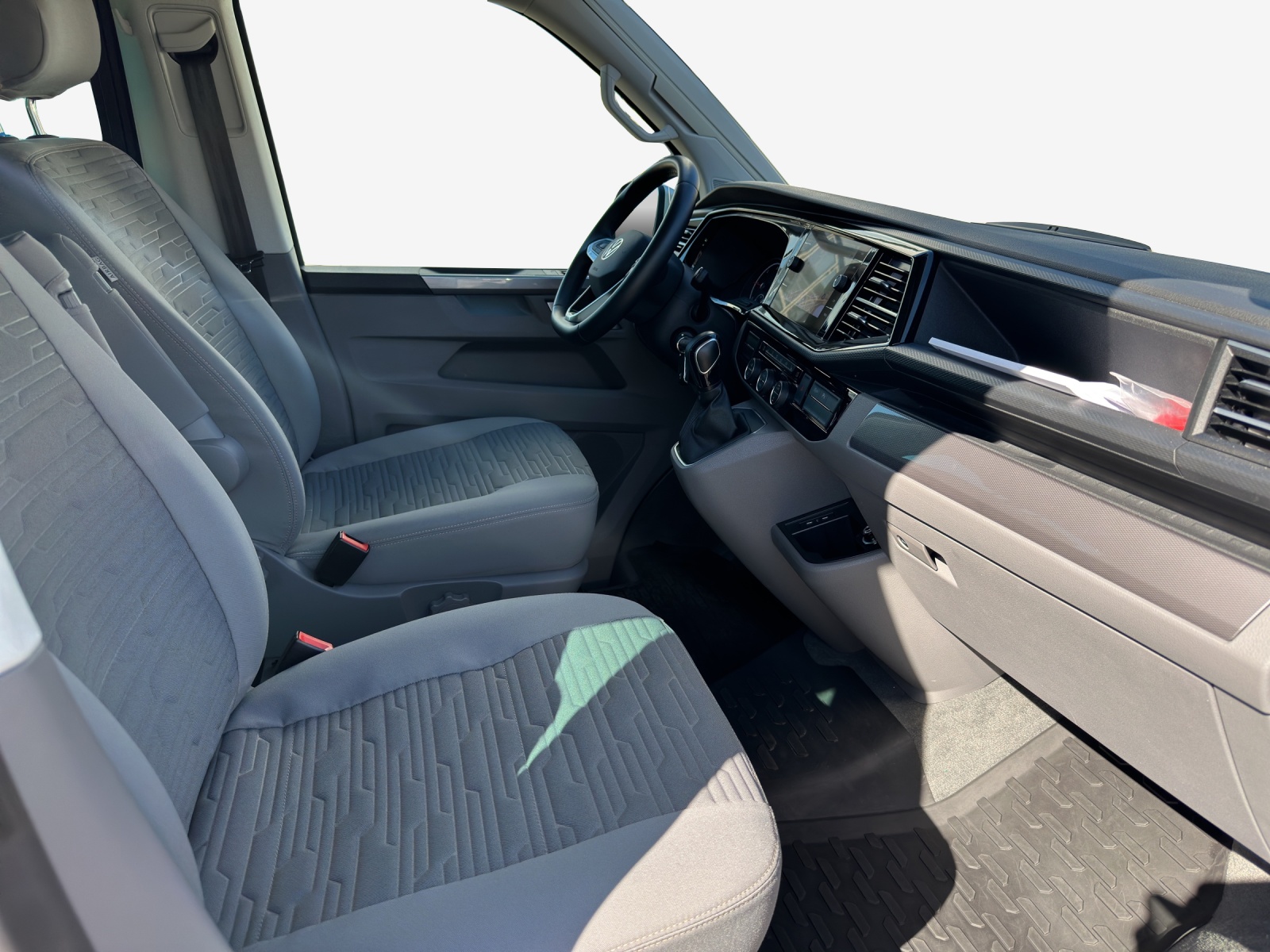 VW T6.1 California 2.0 TDI Ocean Liberty DSG-image-14