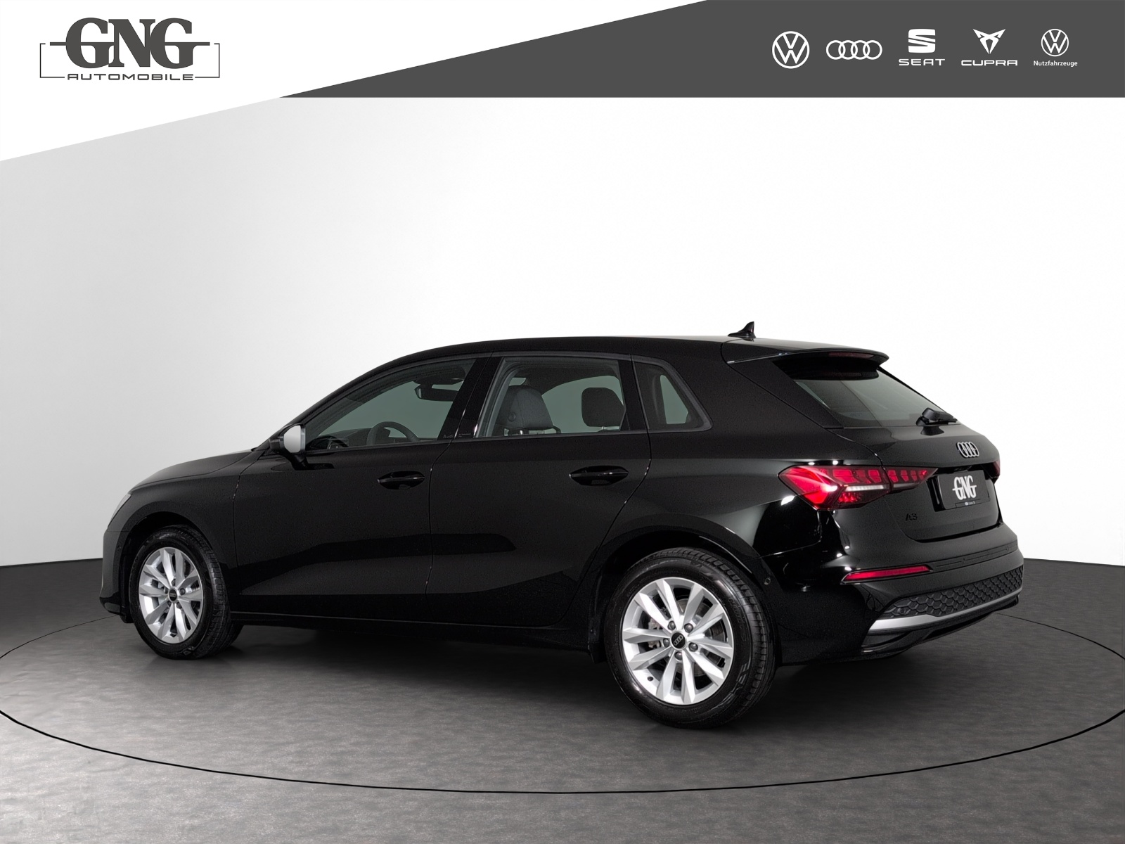 AUDI A3 Sportback TFSI 110 kW Attraction S tronic-image-1
