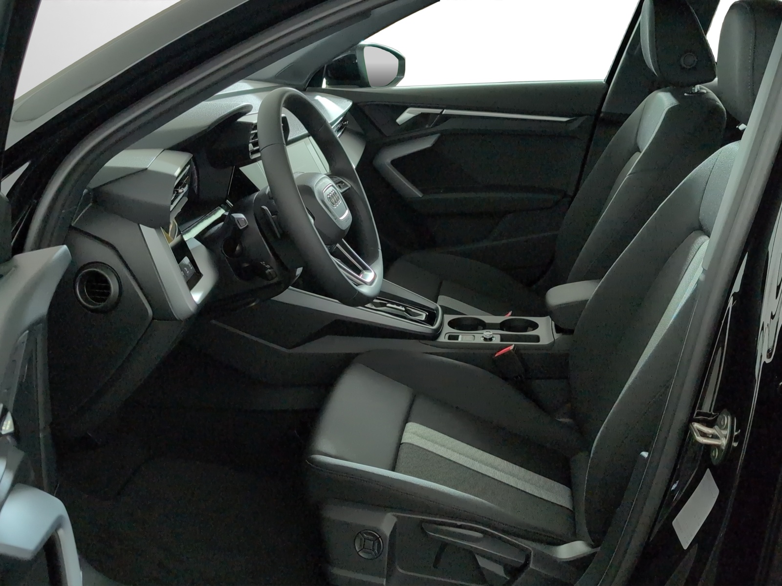 AUDI A3 Sportback TFSI 110 kW Attraction S tronic-image-5