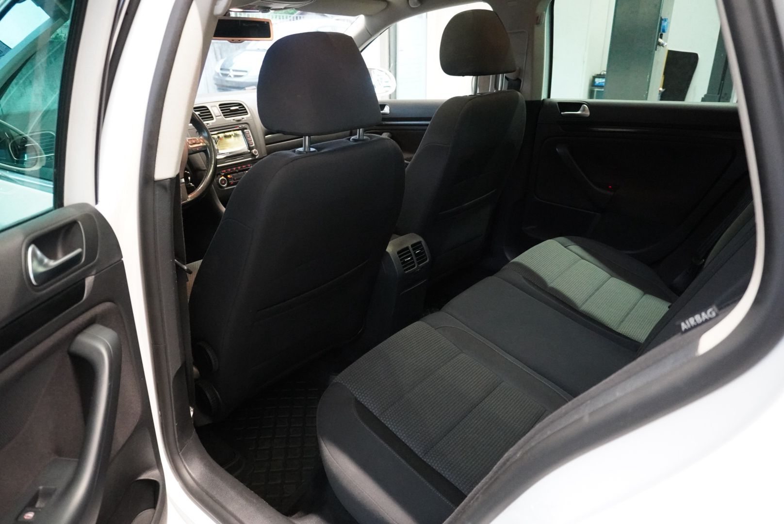 VW Golf Variant 1.4 TSI Comfortline-image-11