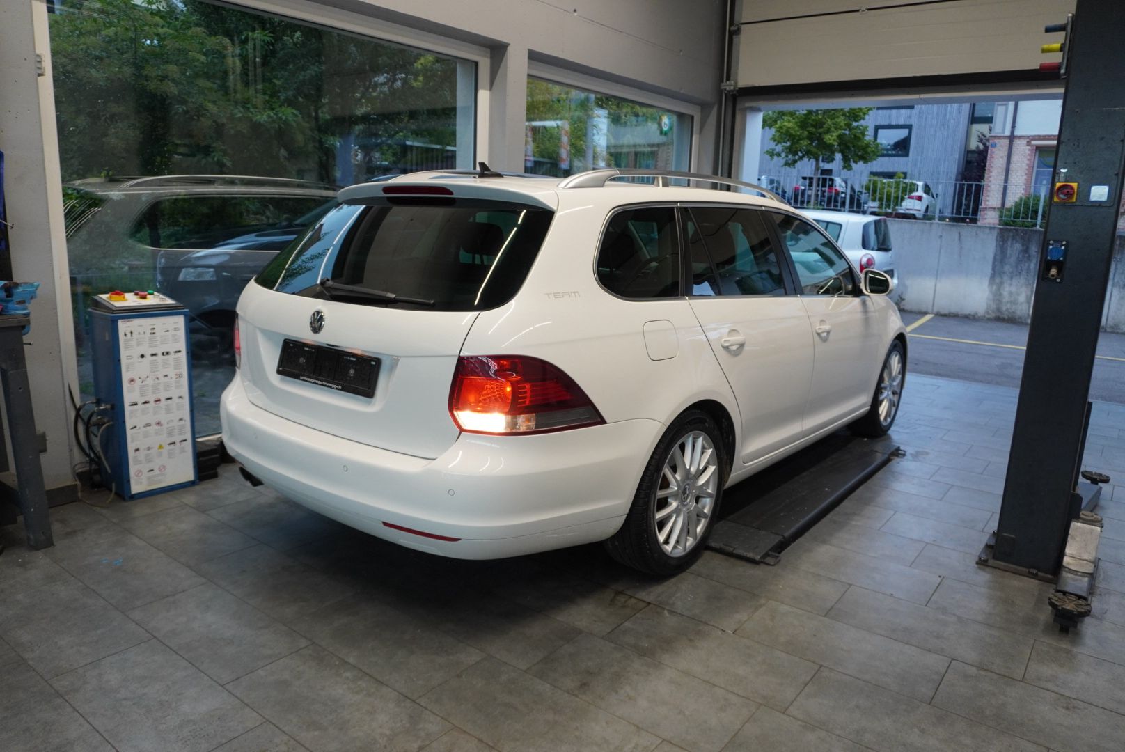VW Golf Variant 1.4 TSI Comfortline-image-4