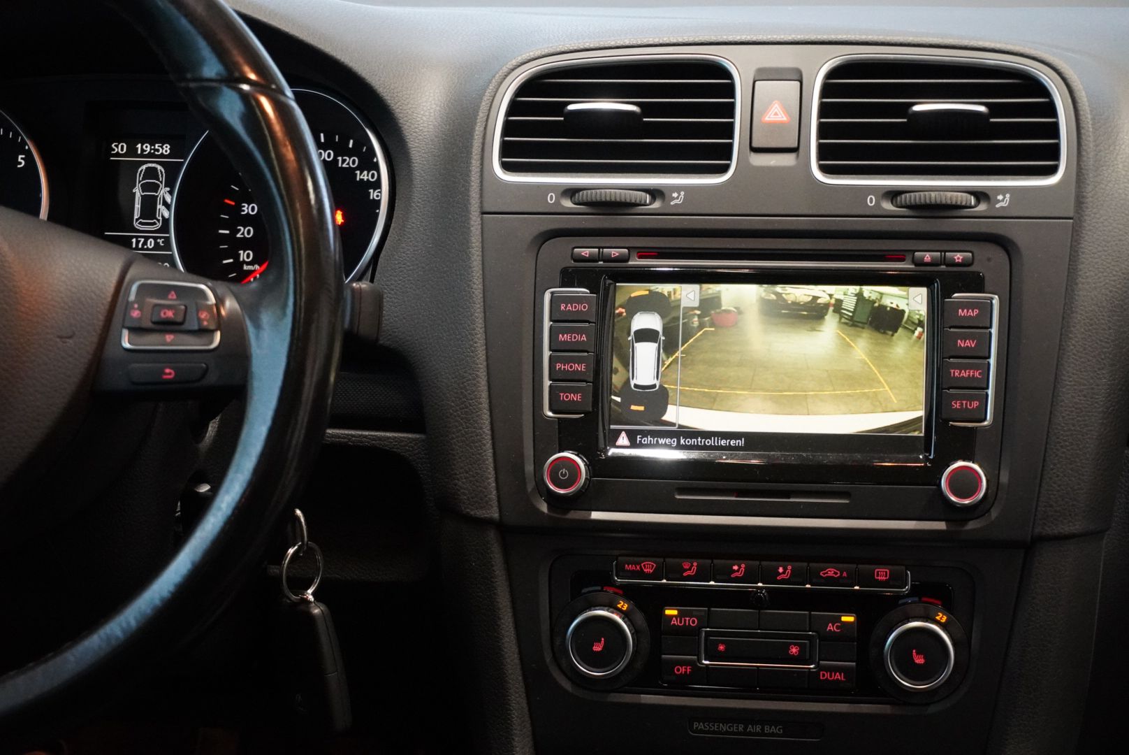 VW Golf Variant 1.4 TSI Comfortline-image-7