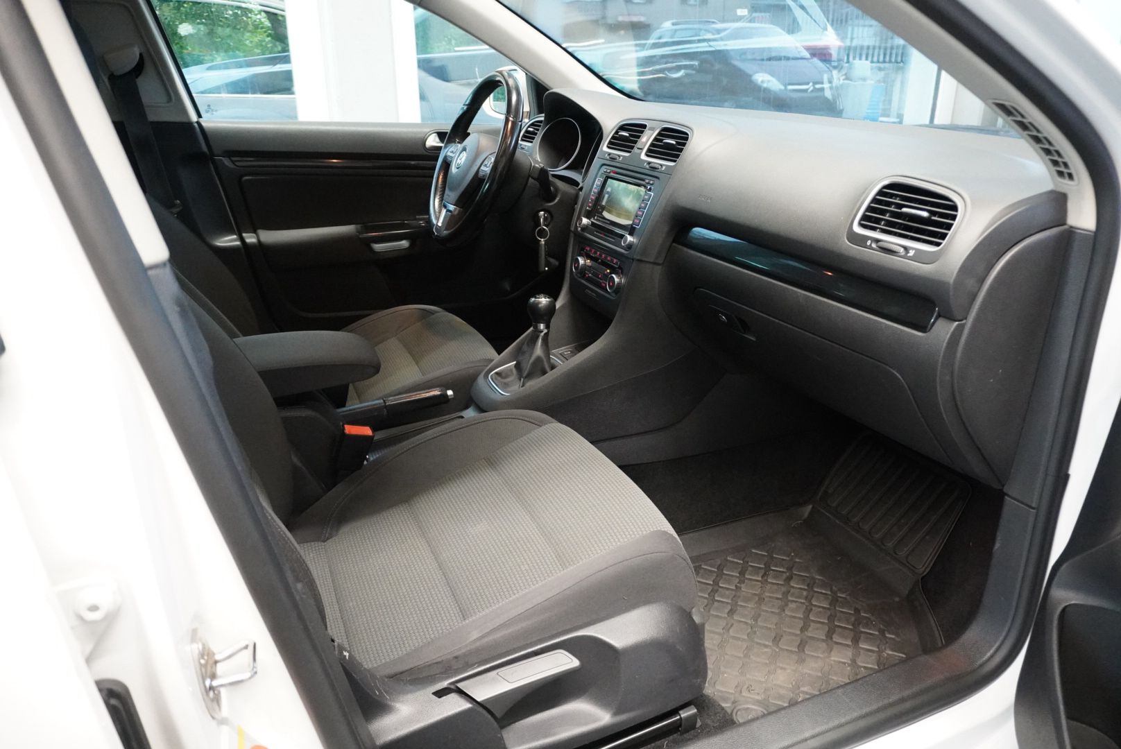 VW Golf Variant 1.4 TSI Comfortline-image-9