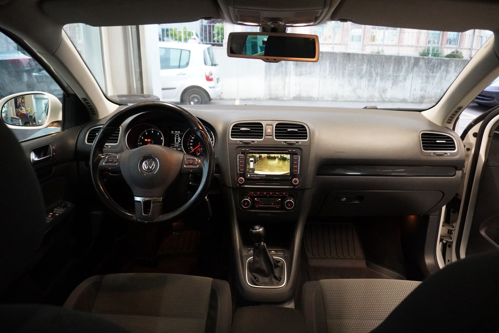 VW Golf Variant 1.4 TSI Comfortline-image-10