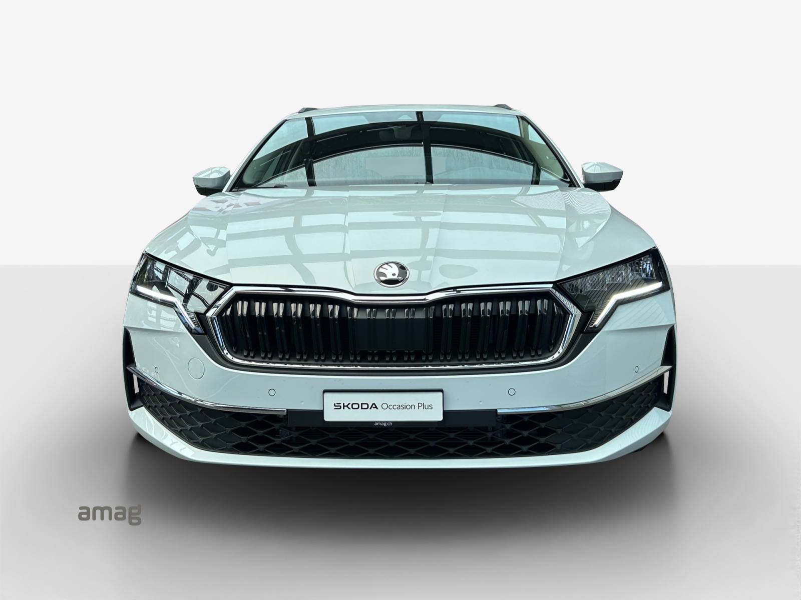SKODA Octavia Combi 1.5 TSI mHEV DSG Dynamic-image-6