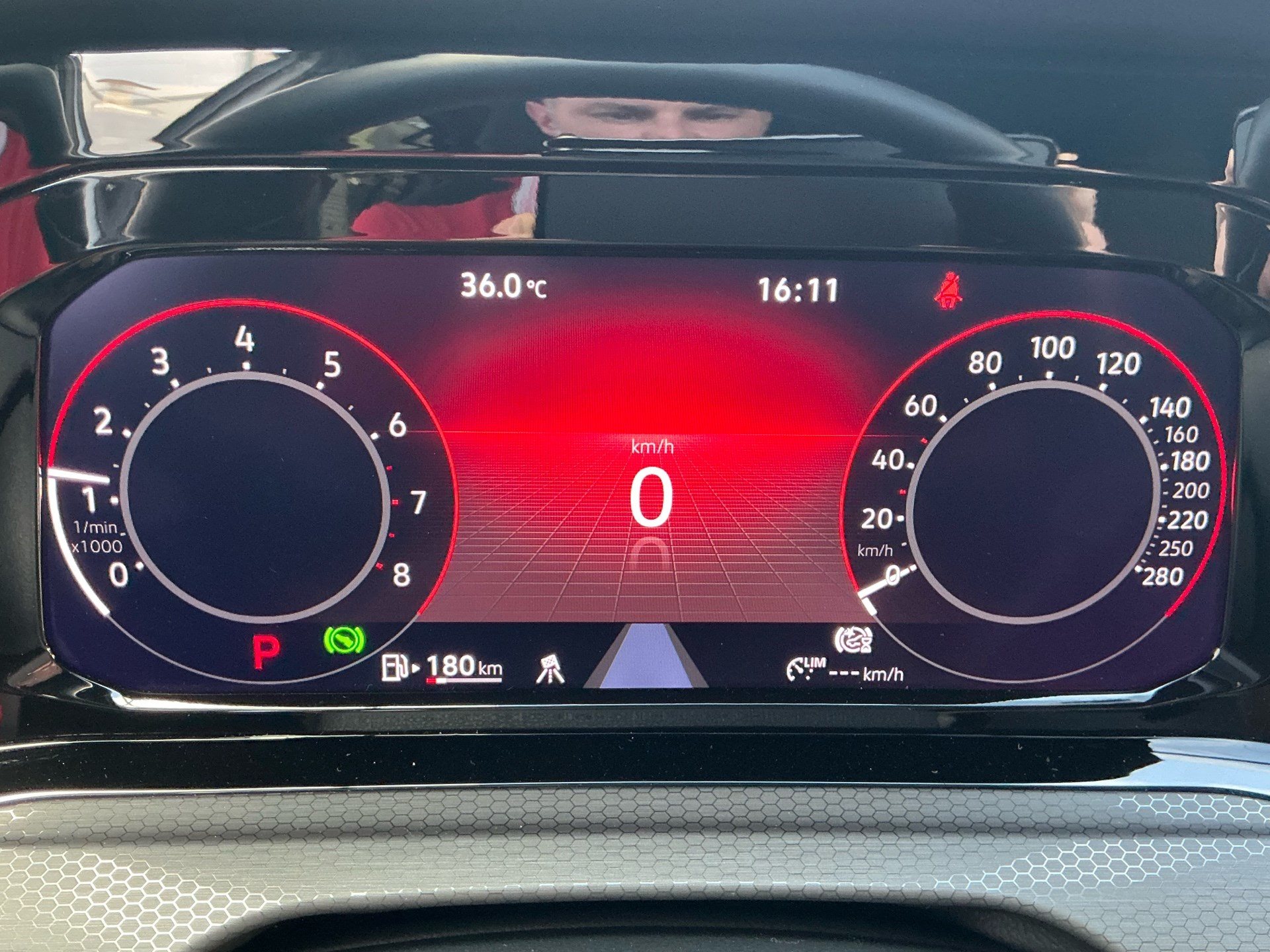 VW Golf GTI Clubsport *** GTI PERFORMANCE PAKET ***-image-9