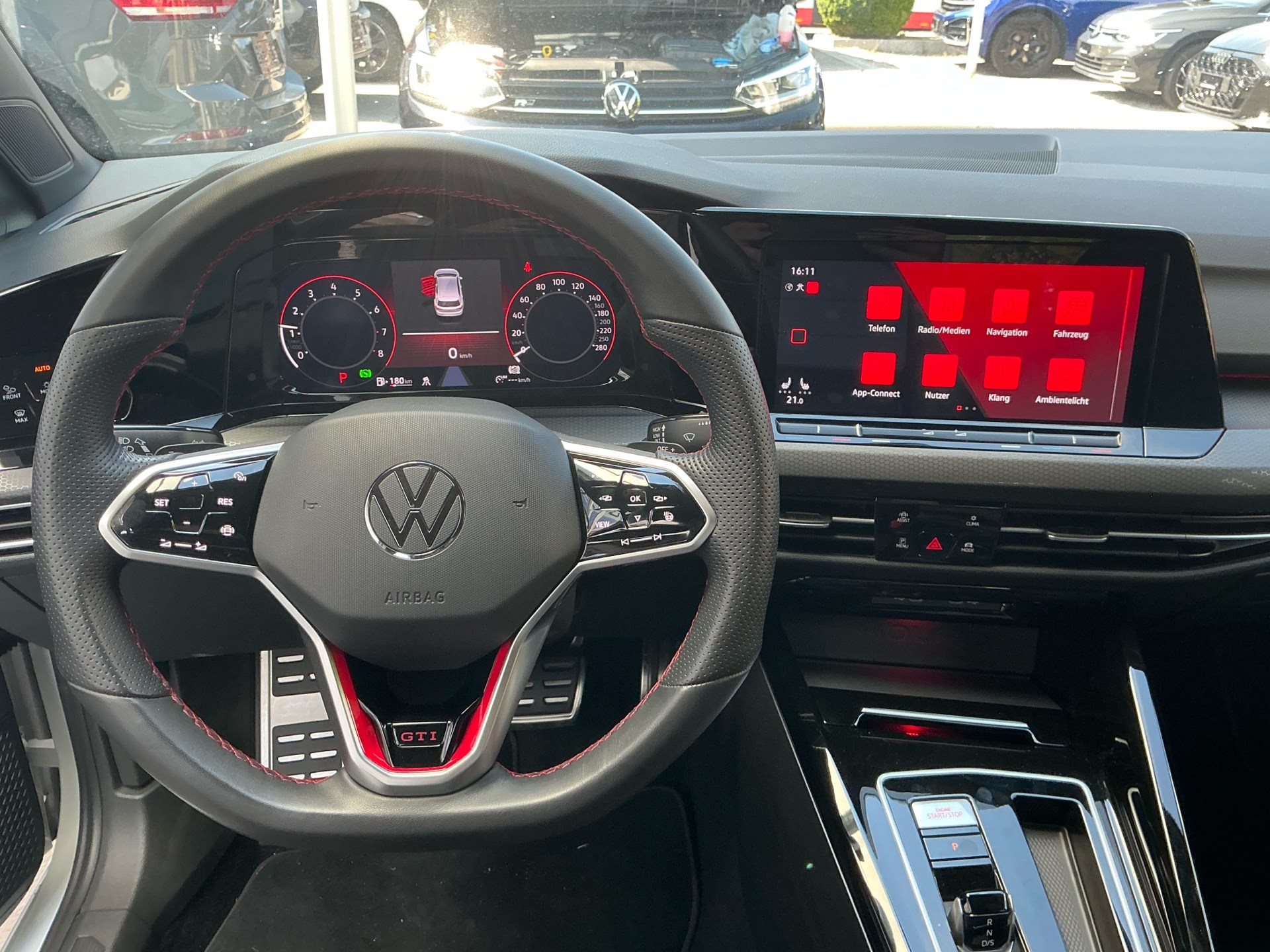 VW Golf GTI Clubsport *** GTI PERFORMANCE PAKET ***-image-8